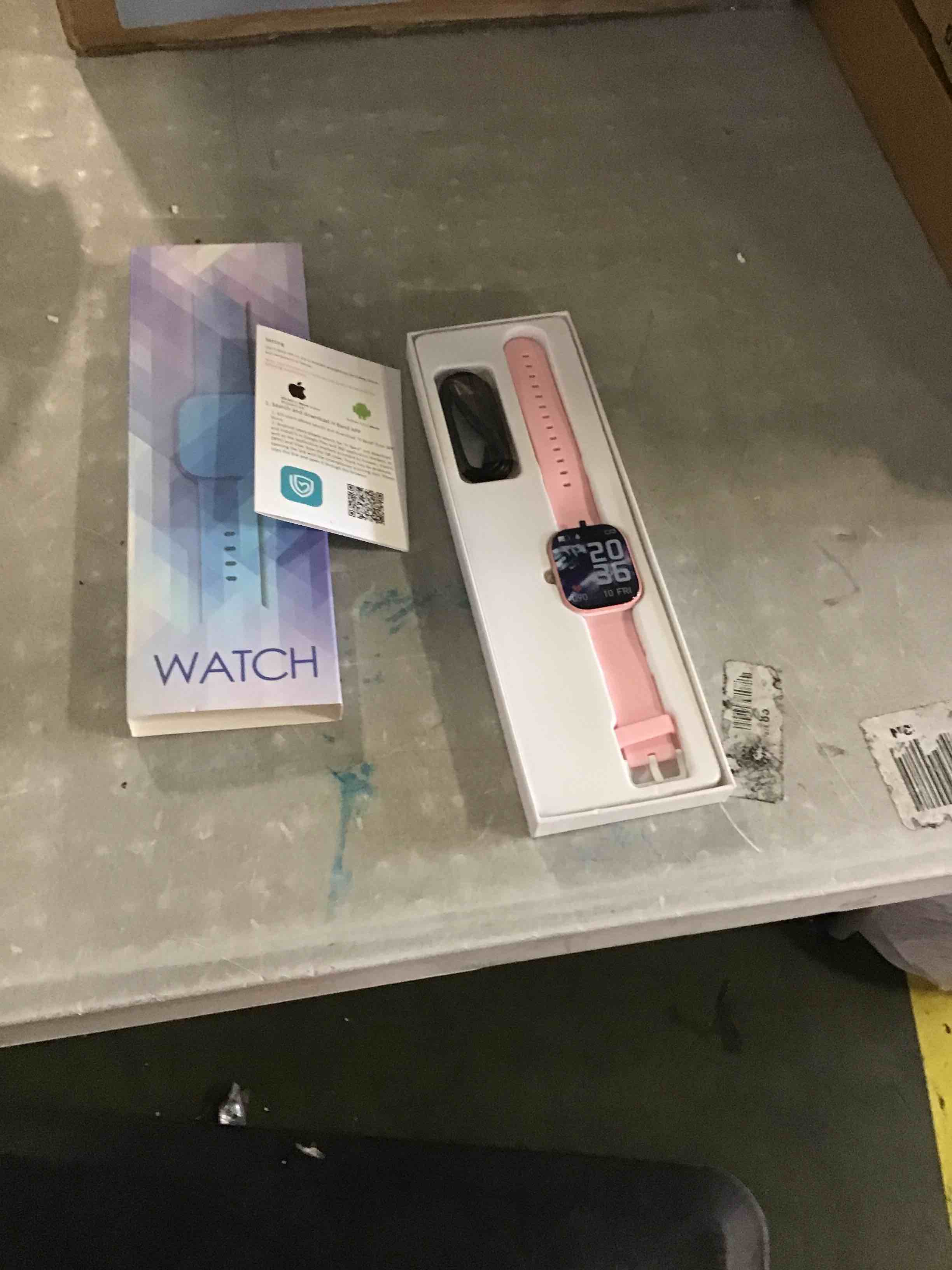 https://s3.amazonaws.com/lotting-images-prod/bidfta/BLU6435471_1717789895024.jpeg