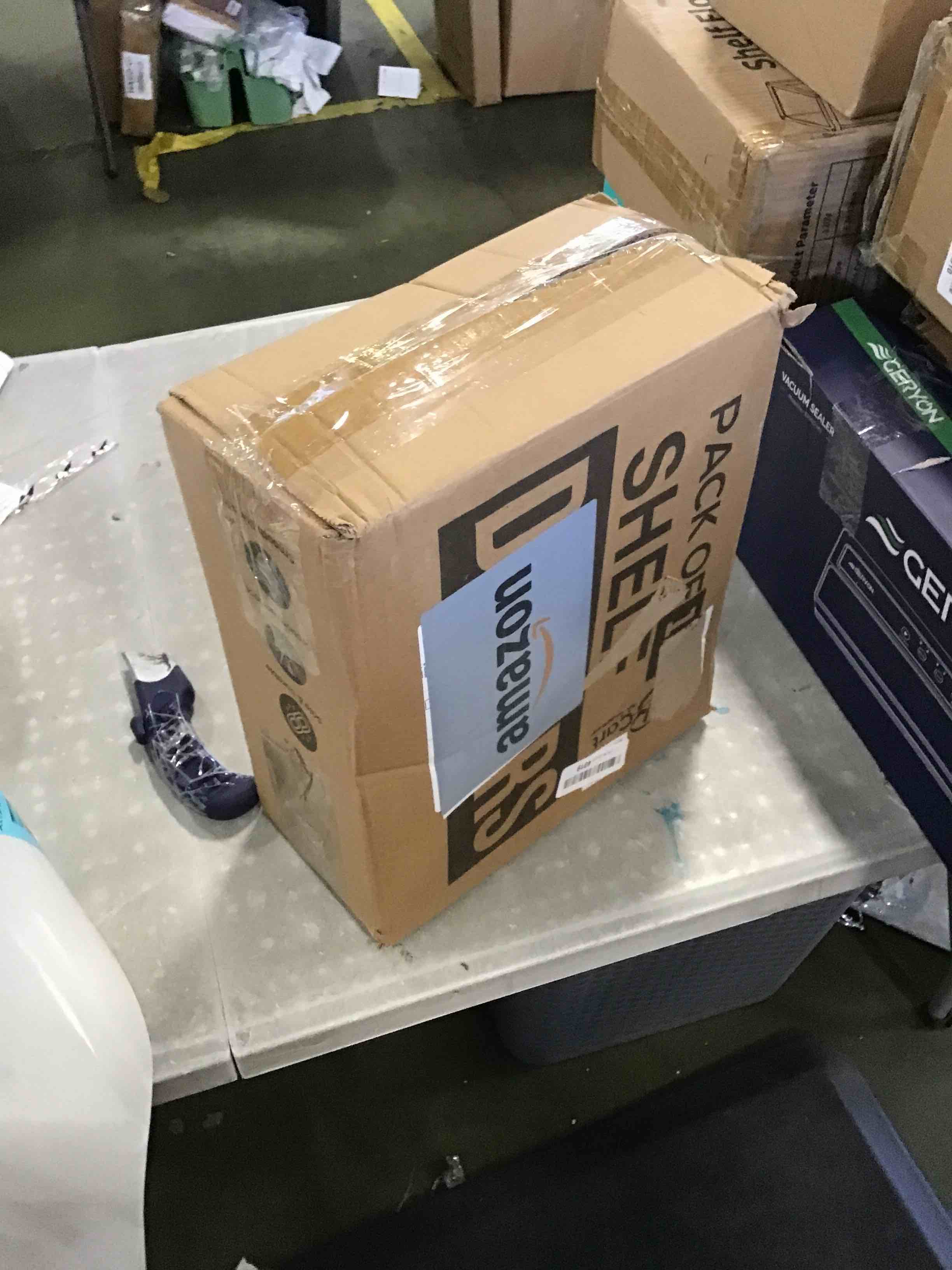 https://s3.amazonaws.com/lotting-images-prod/bidfta/BLU6435523_1718027464739.jpeg