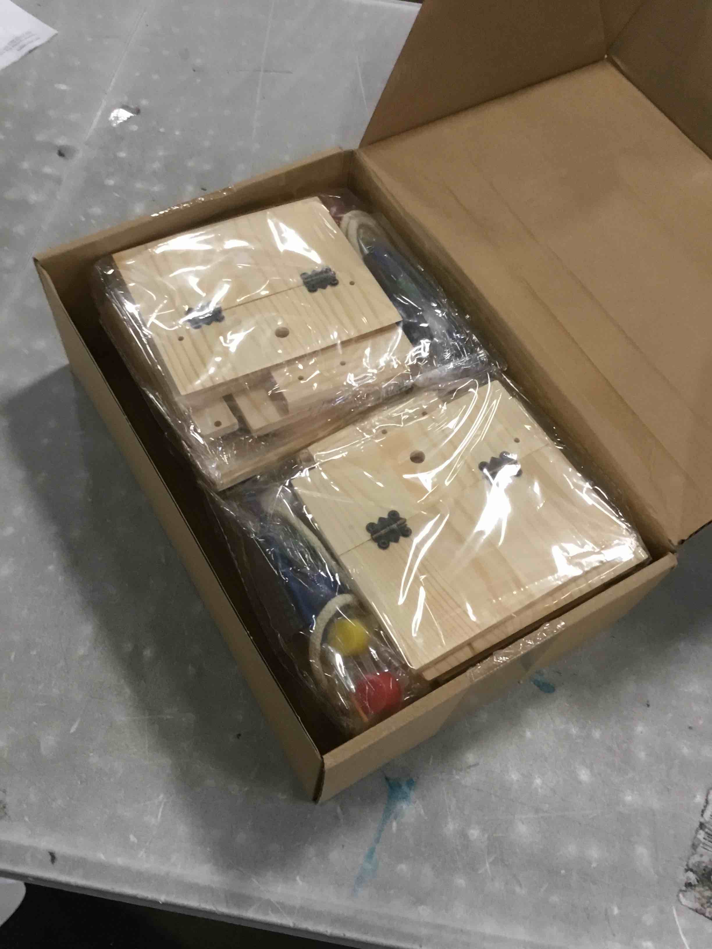 https://s3.amazonaws.com/lotting-images-prod/bidfta/BLU6435689_1718048742264.jpeg