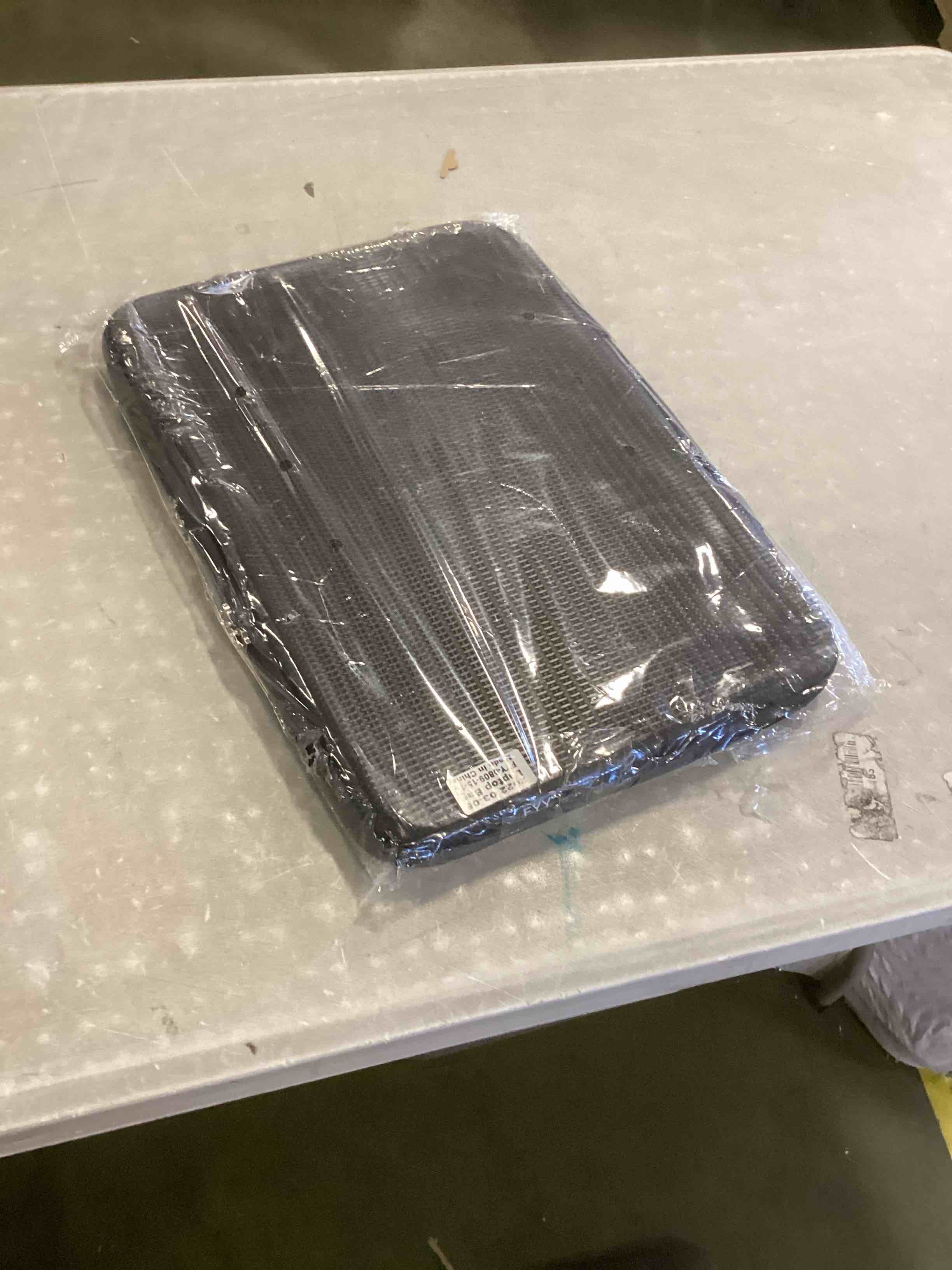 https://s3.amazonaws.com/lotting-images-prod/bidfta/BLU6436238_1718214967407.jpeg