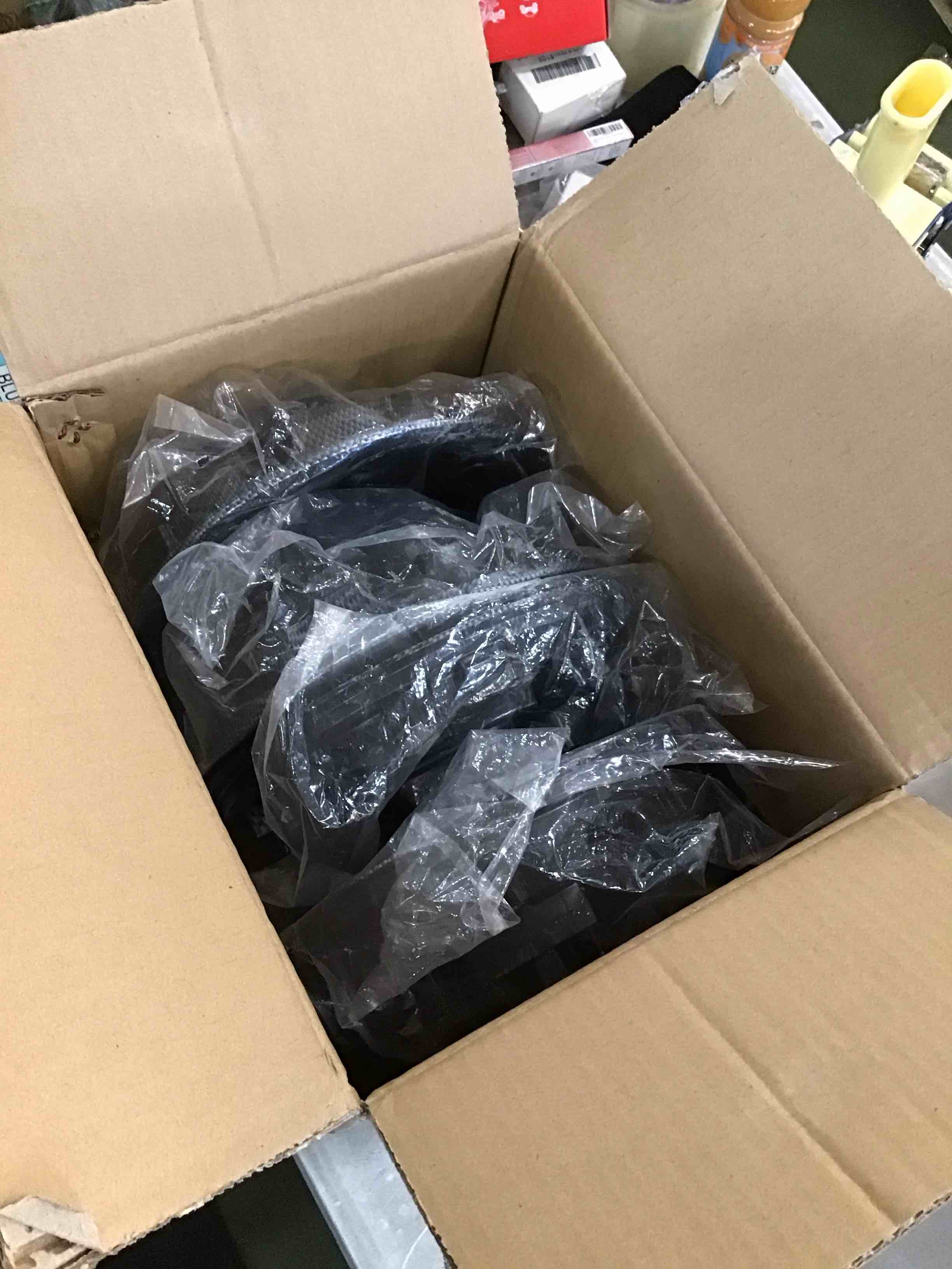 https://s3.amazonaws.com/lotting-images-prod/bidfta/BLU6436817_1718450009351.jpeg