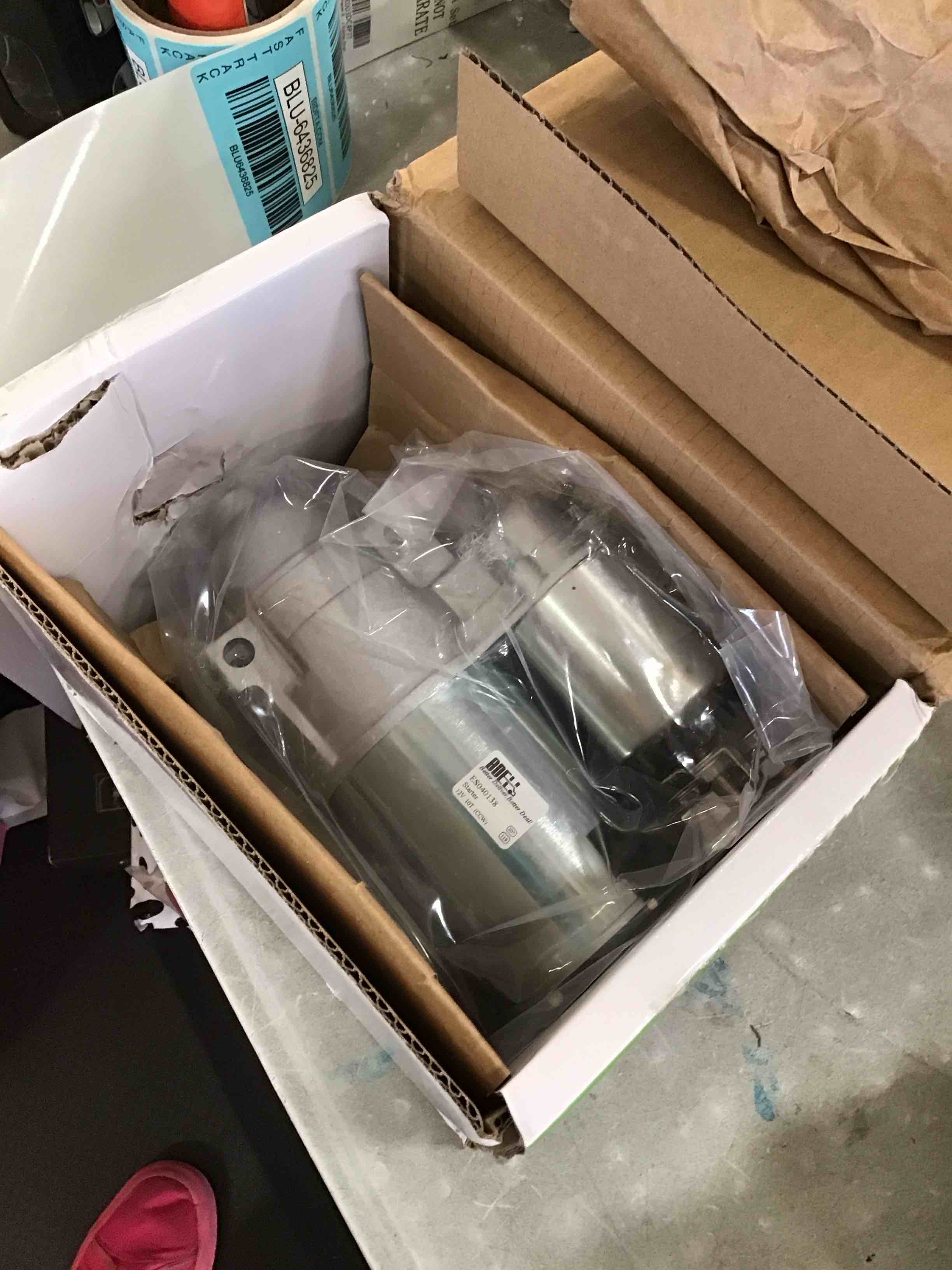 https://s3.amazonaws.com/lotting-images-prod/bidfta/BLU6436825_1718450943808.jpeg