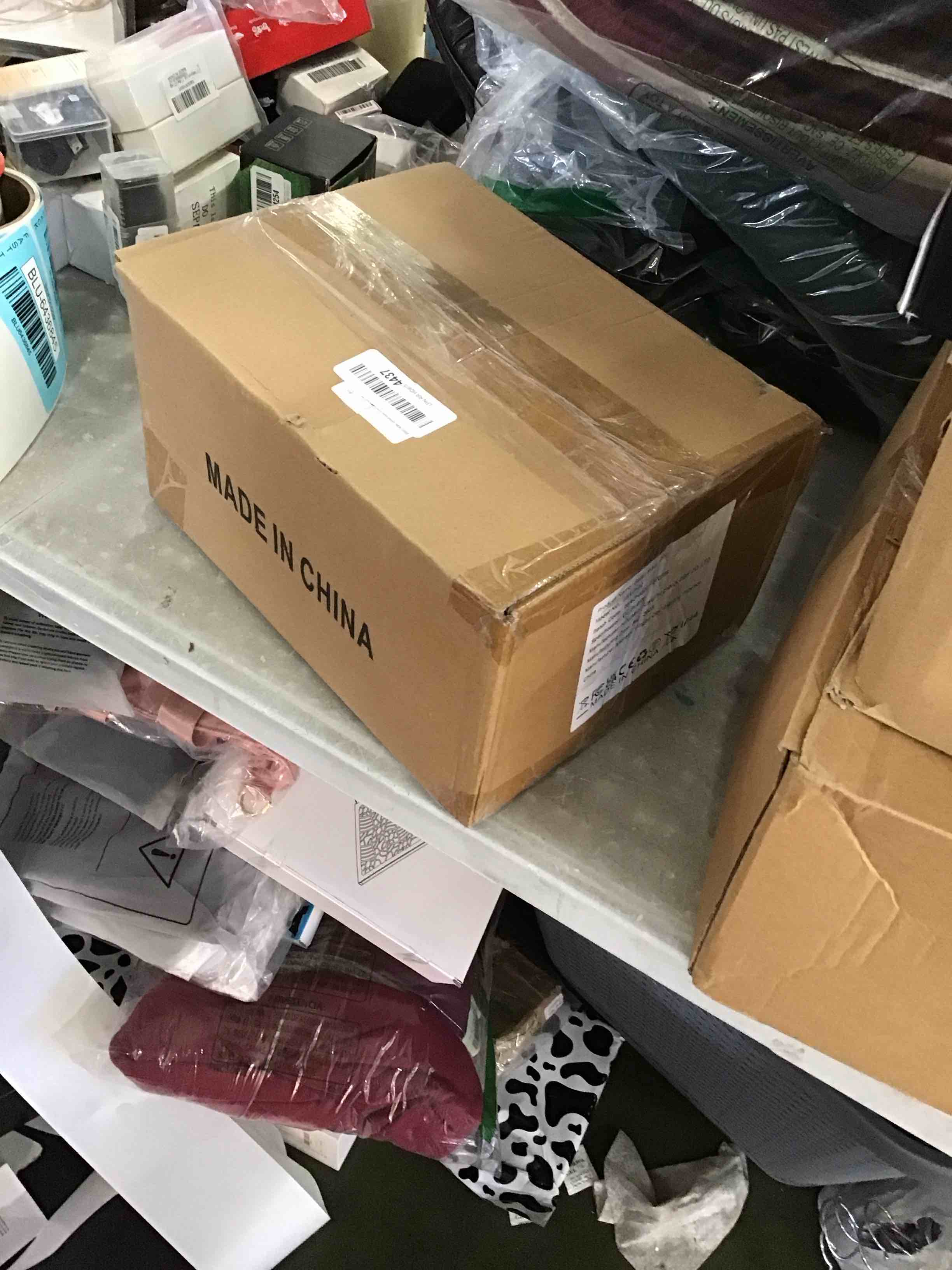https://s3.amazonaws.com/lotting-images-prod/bidfta/BLU6436845_1718453505409.jpeg