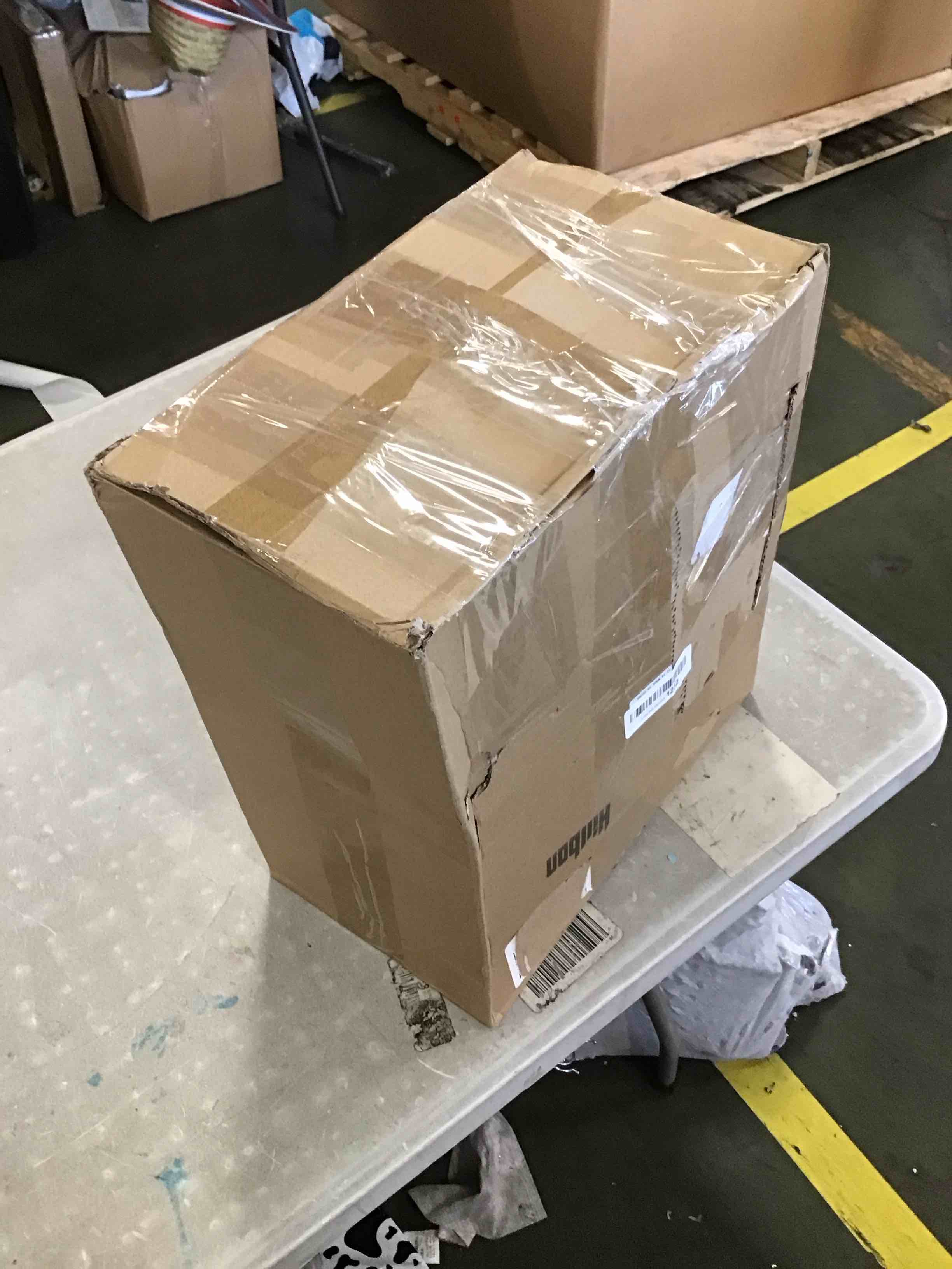 https://s3.amazonaws.com/lotting-images-prod/bidfta/BLU6436858_1718454545440.jpeg