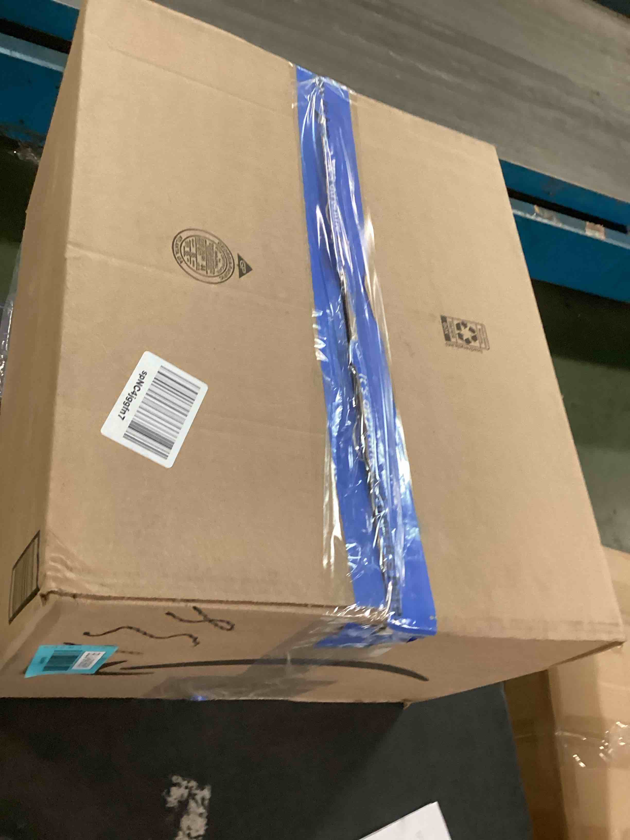 https://s3.amazonaws.com/lotting-images-prod/bidfta/BLU6436981_1718109557333.jpeg