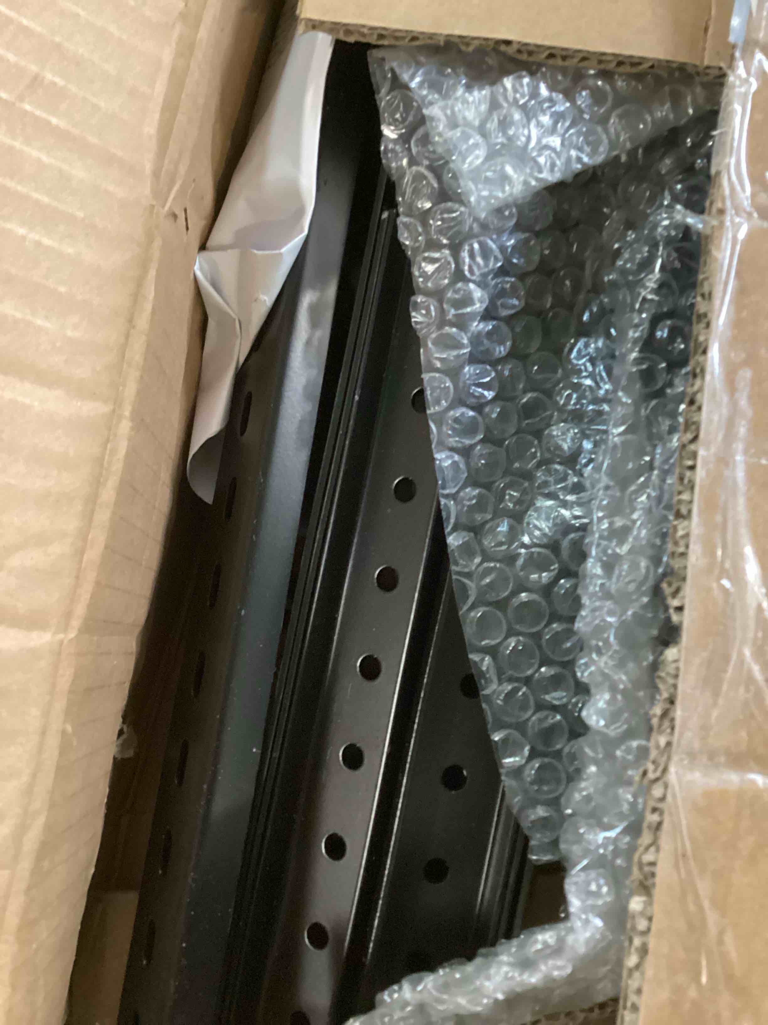 https://s3.amazonaws.com/lotting-images-prod/bidfta/BLU6437356_1718210150814.jpeg