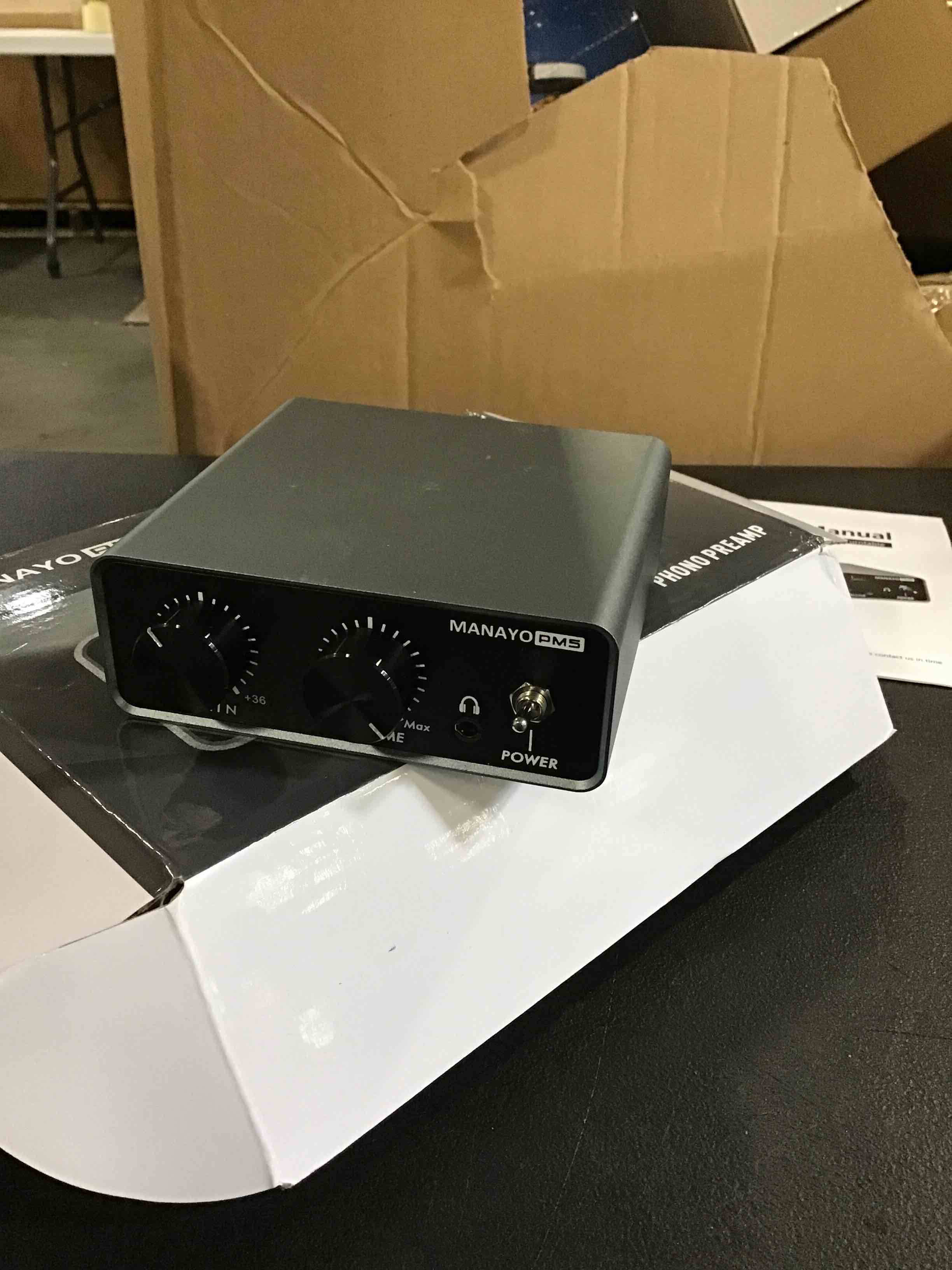 https://s3.amazonaws.com/lotting-images-prod/bidfta/BLU6440558_1718211396063.jpeg