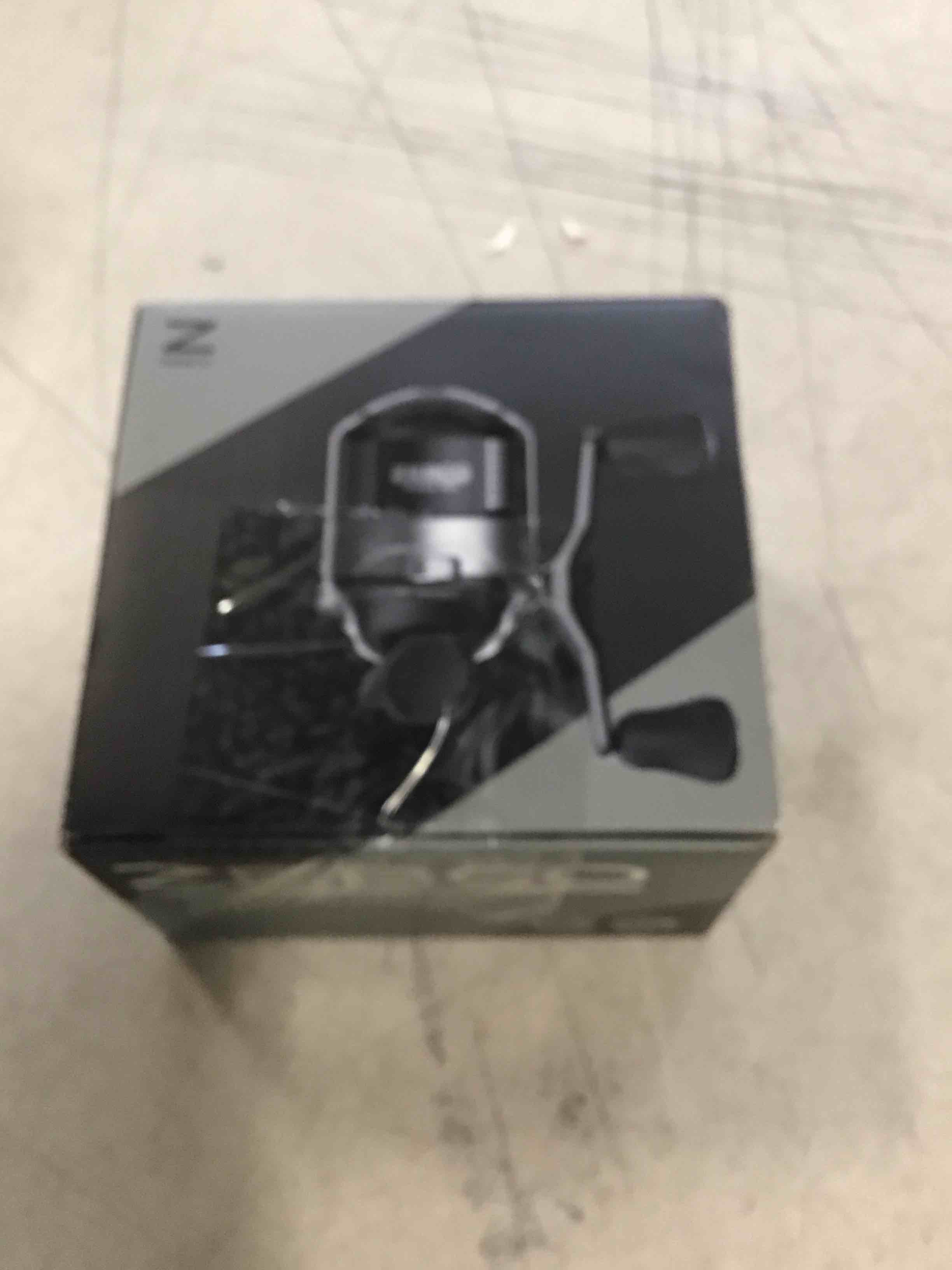 https://s3.amazonaws.com/lotting-images-prod/bidfta/BLU6441726_1721764541321.jpeg
