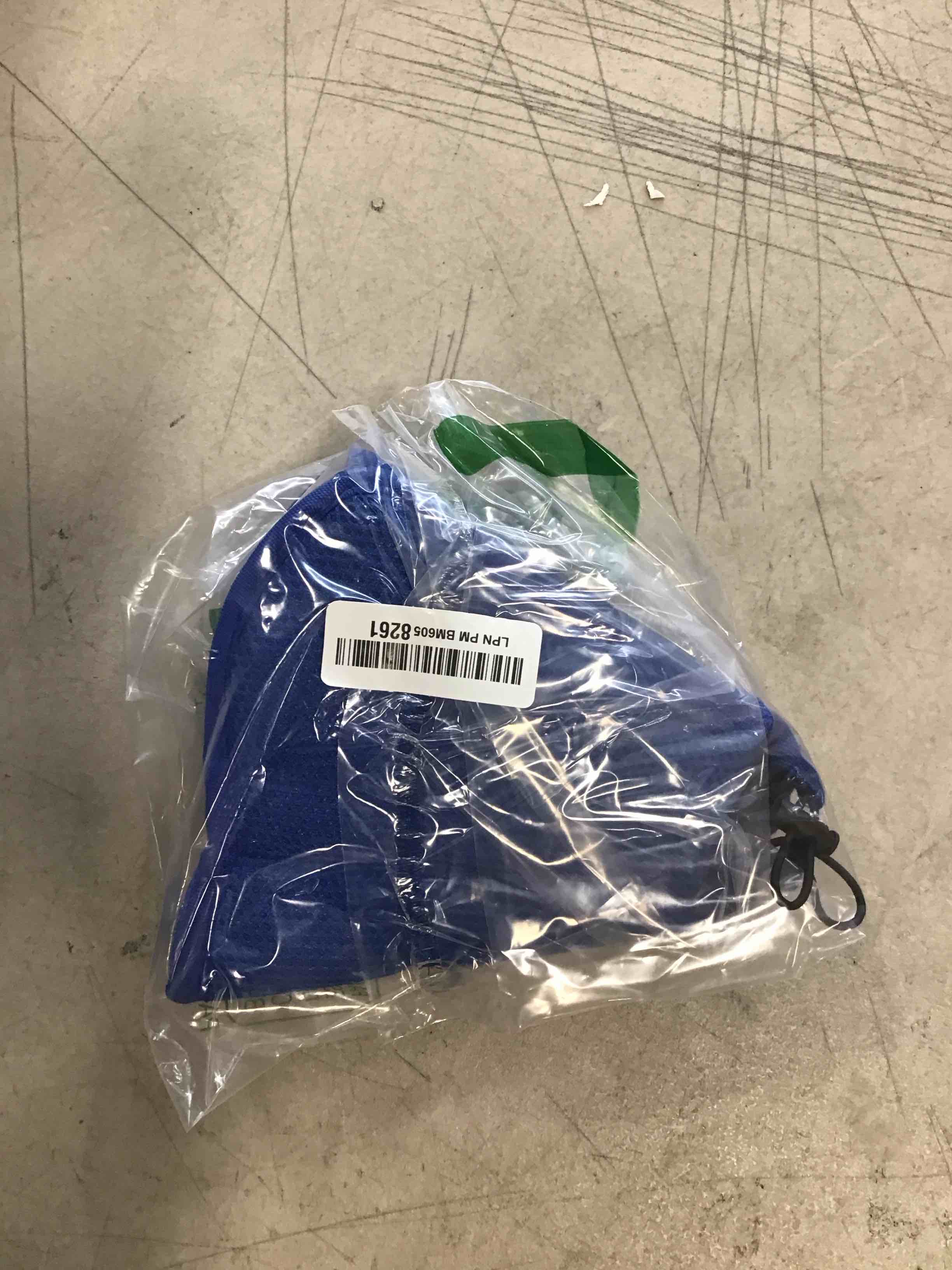 https://s3.amazonaws.com/lotting-images-prod/bidfta/BLU6441728_1721764601345.jpeg