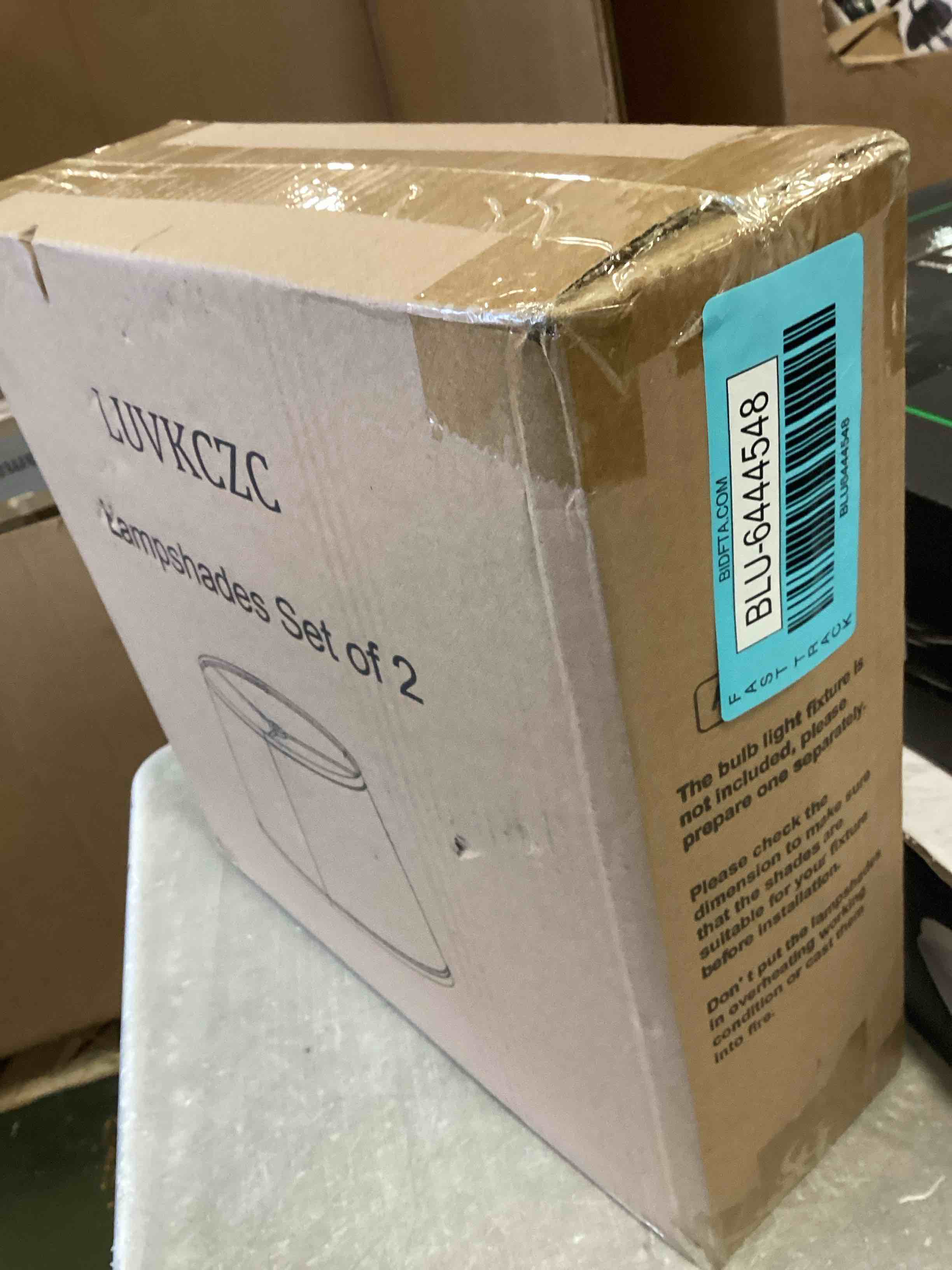 https://s3.amazonaws.com/lotting-images-prod/bidfta/BLU6444548_1717248564194.jpeg