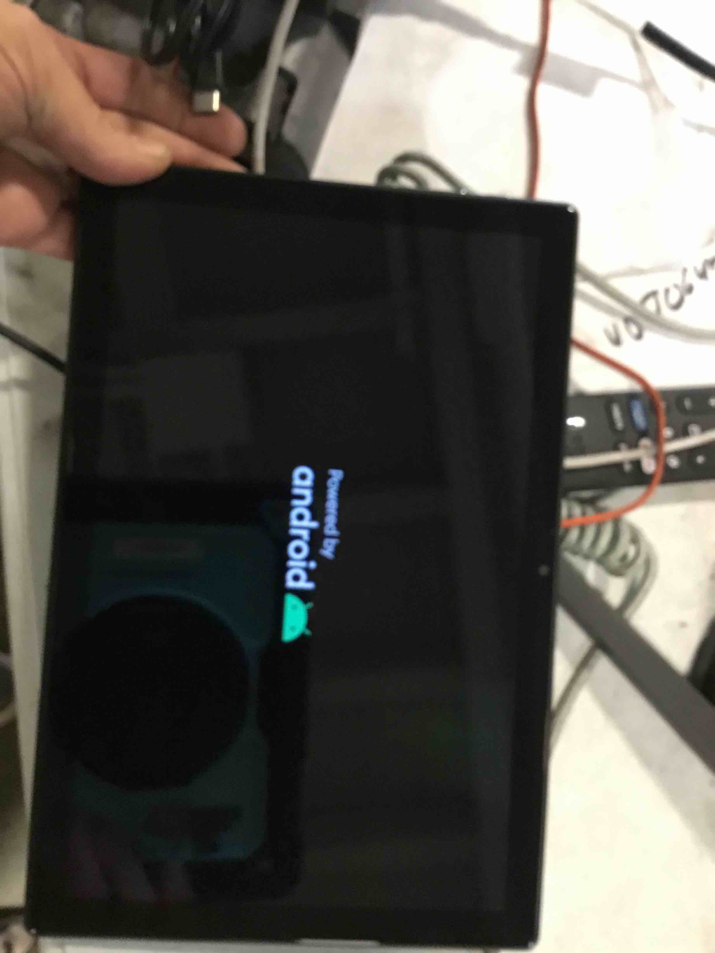 https://s3.amazonaws.com/lotting-images-prod/bidfta/BLU6444605_1717771752543.jpeg