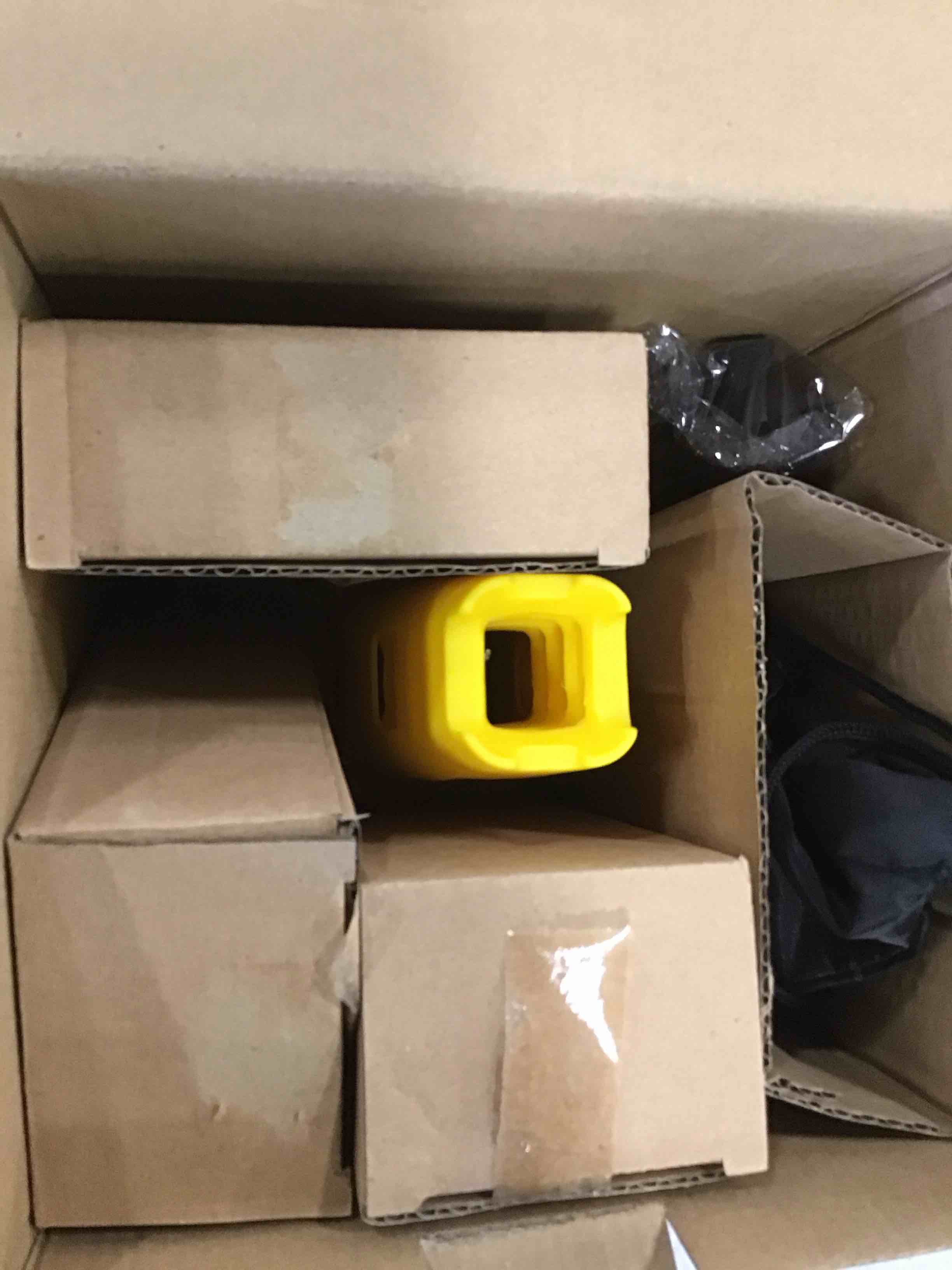 https://s3.amazonaws.com/lotting-images-prod/bidfta/BLU6446694_1717516288969.jpeg