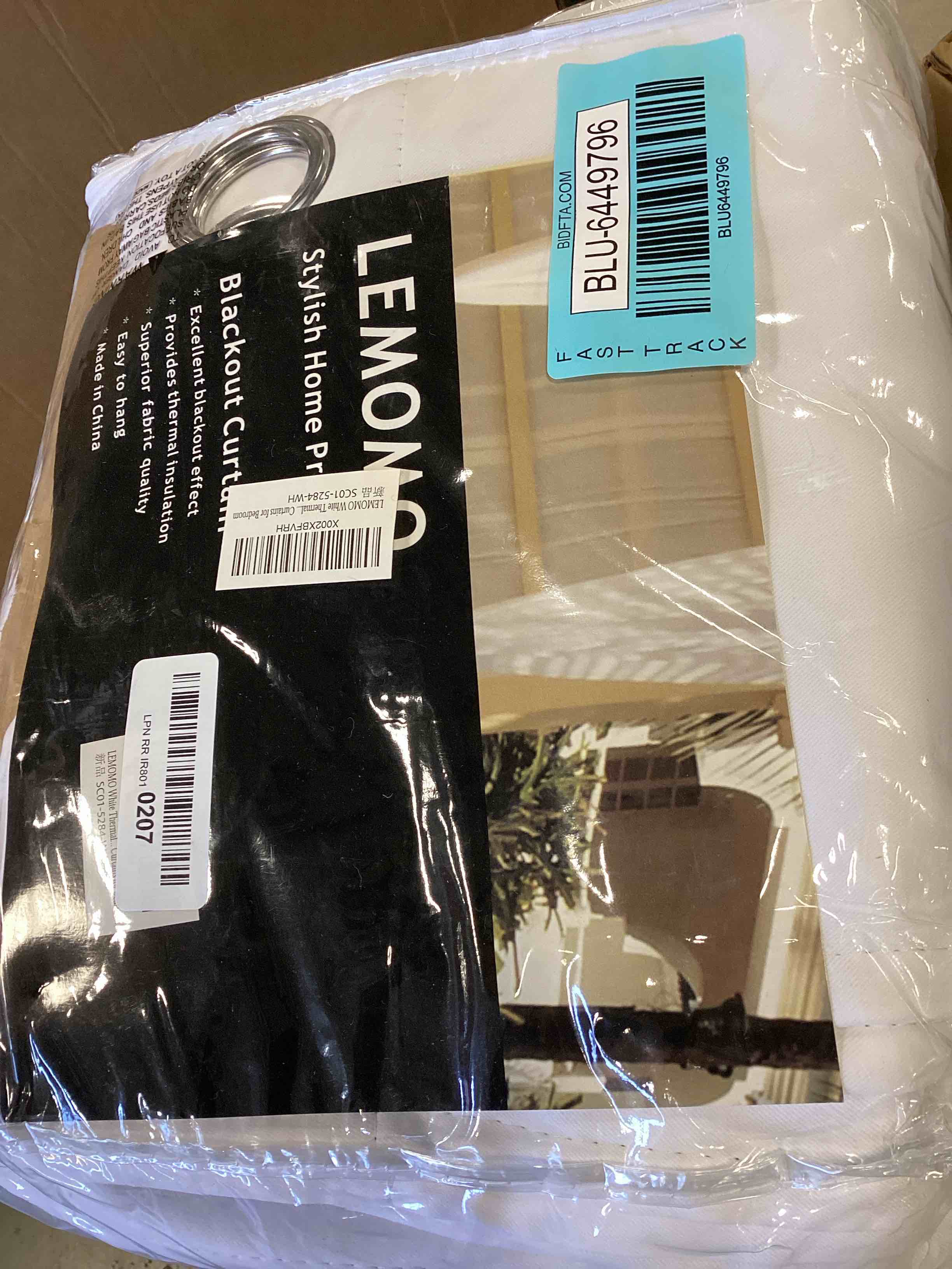 https://s3.amazonaws.com/lotting-images-prod/bidfta/BLU6449796_1717083477591.jpeg