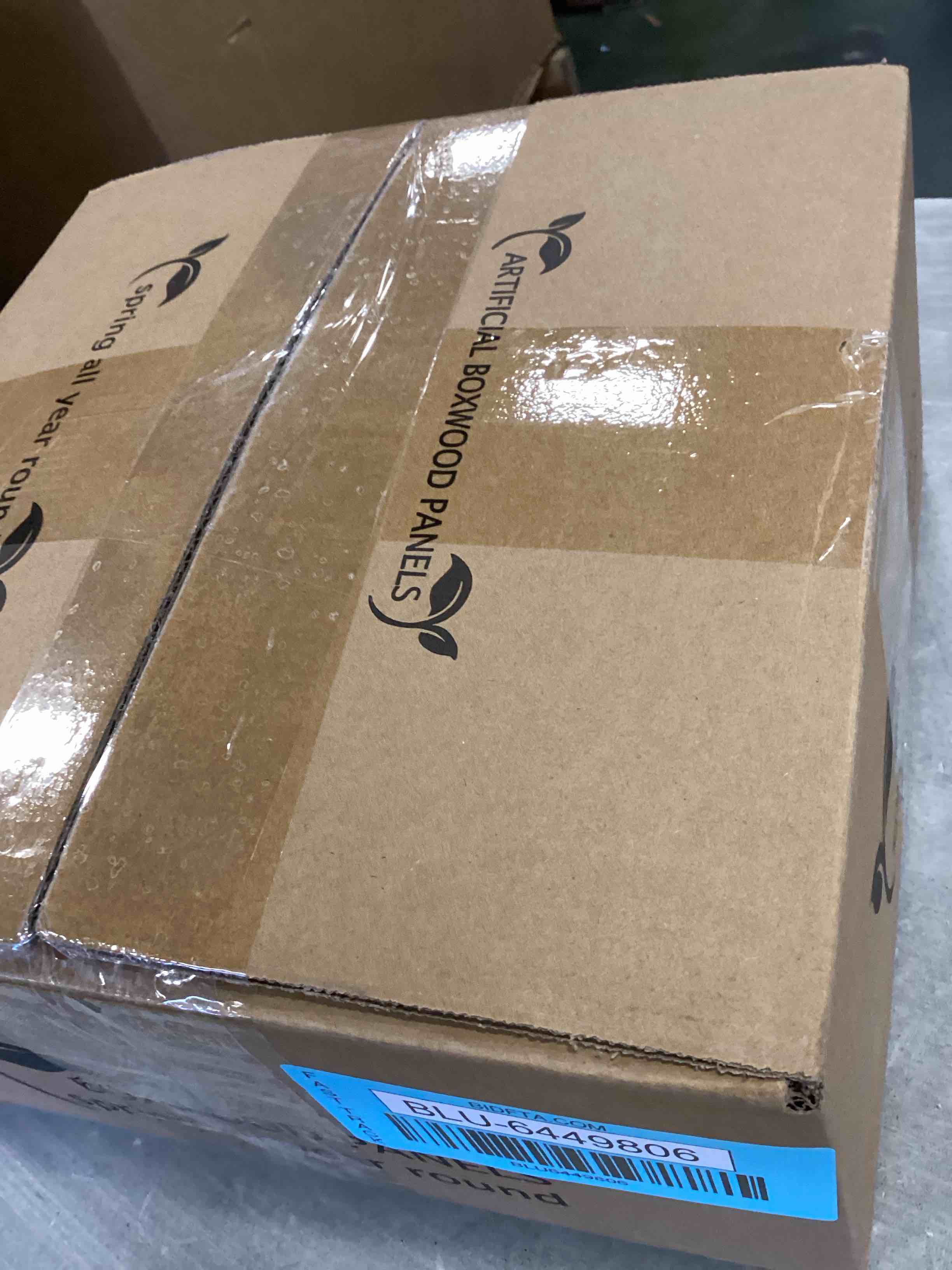 https://s3.amazonaws.com/lotting-images-prod/bidfta/BLU6449806_1717084142831.jpeg