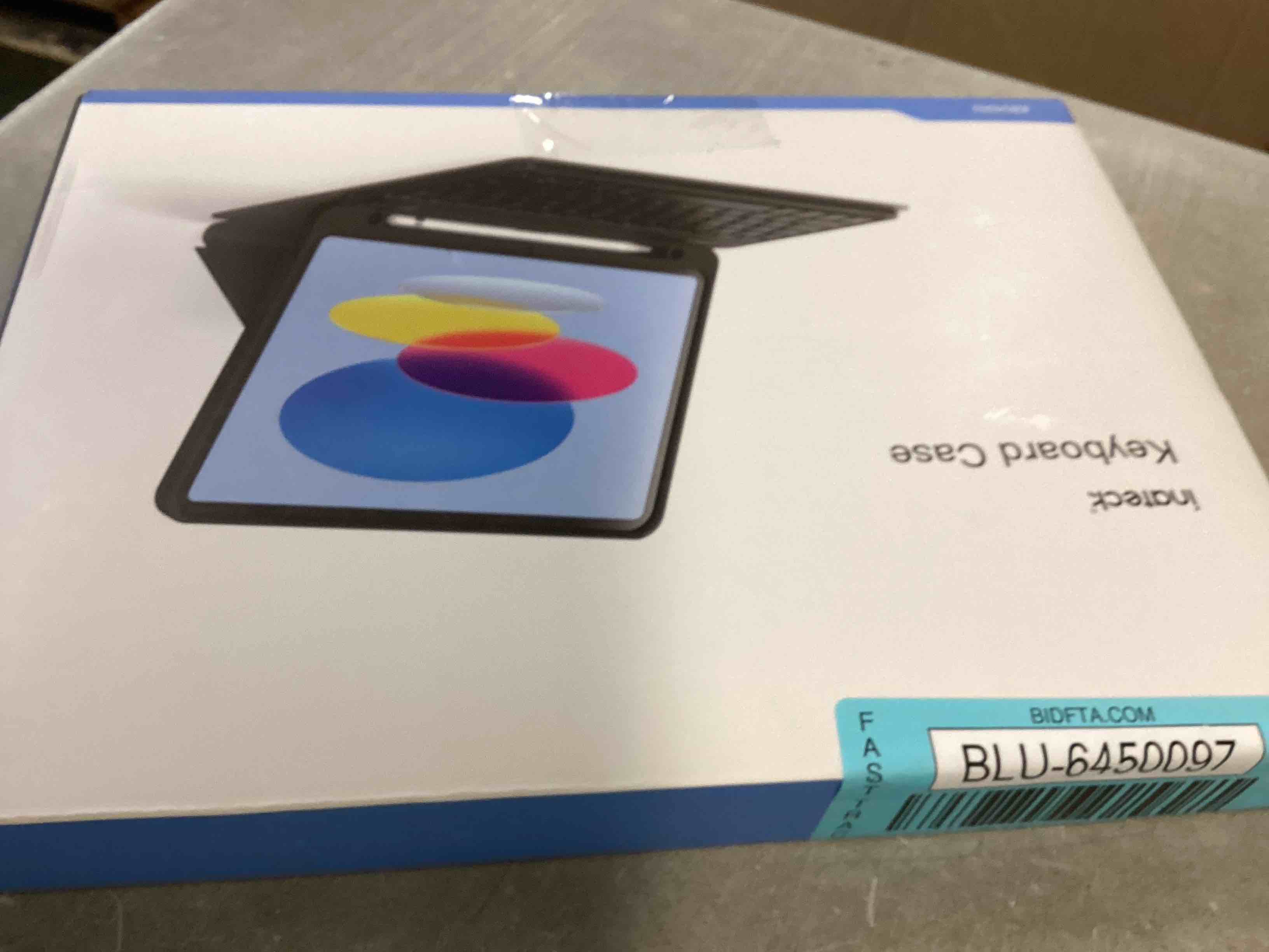 https://s3.amazonaws.com/lotting-images-prod/bidfta/BLU6450097_1717170979291.jpeg