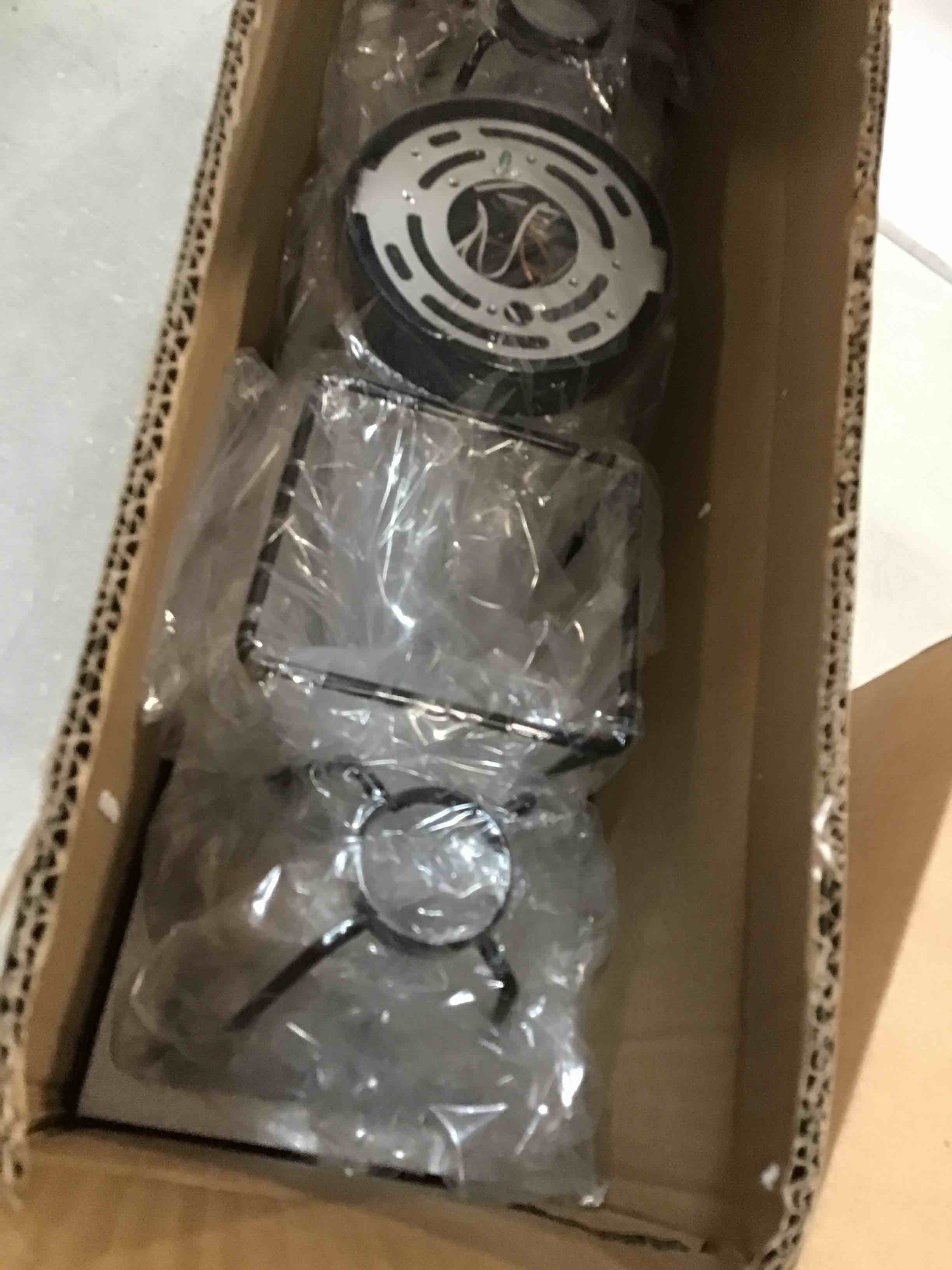 https://s3.amazonaws.com/lotting-images-prod/bidfta/BLU6450722_1715606457794.jpeg
