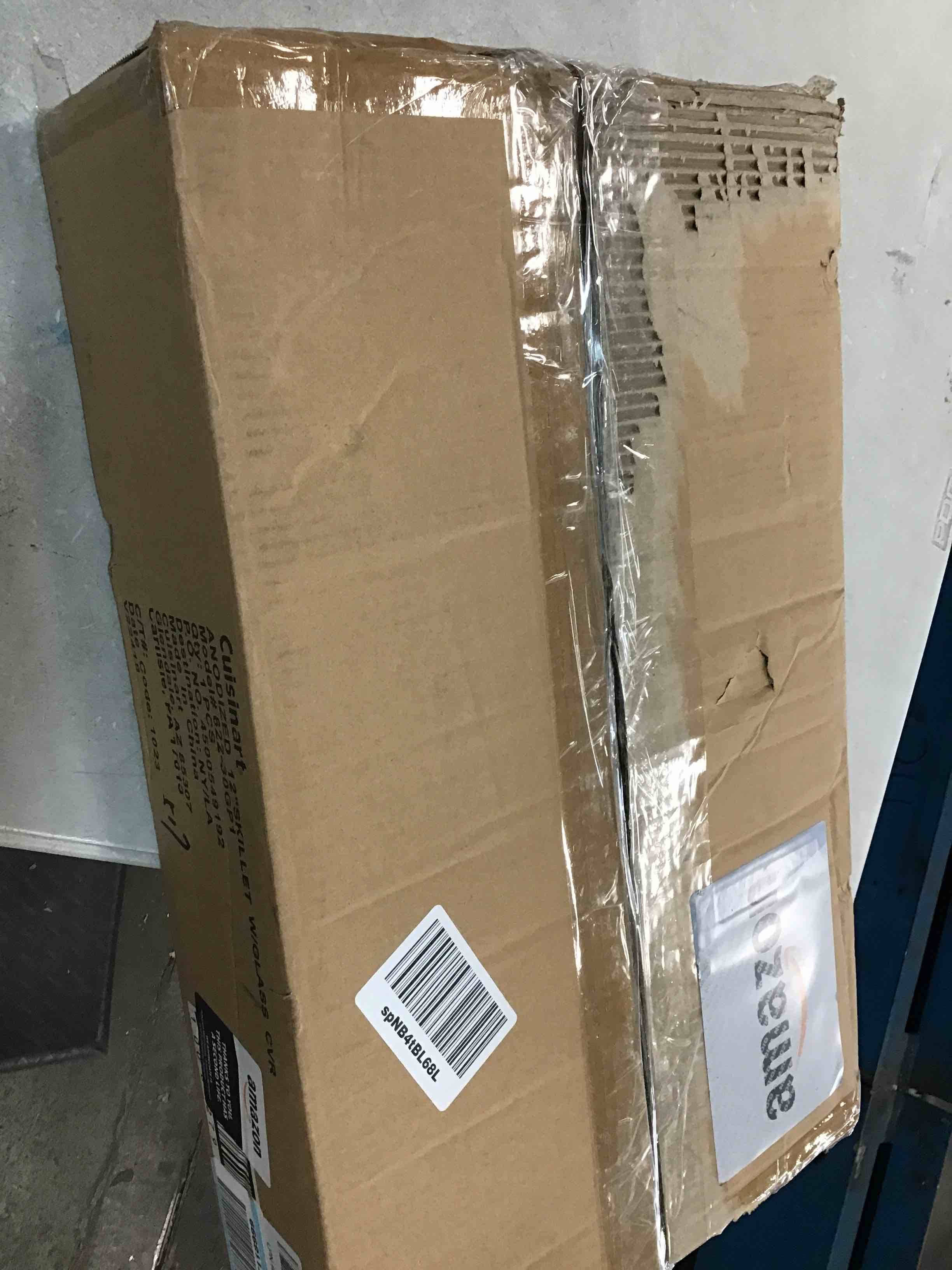 https://s3.amazonaws.com/lotting-images-prod/bidfta/BLU6450833_1715622290385.jpeg
