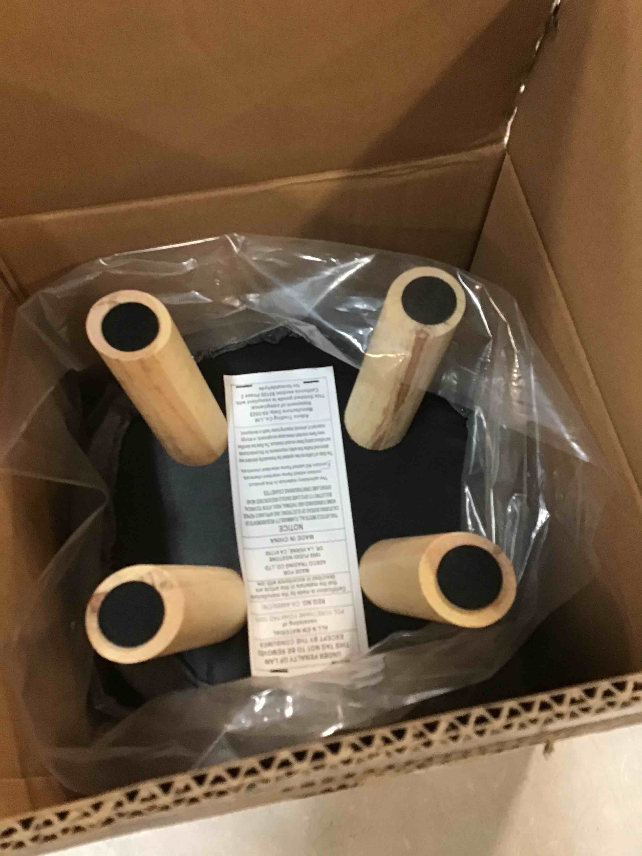 https://s3.amazonaws.com/lotting-images-prod/bidfta/BLU6451018_1715696911424.jpeg