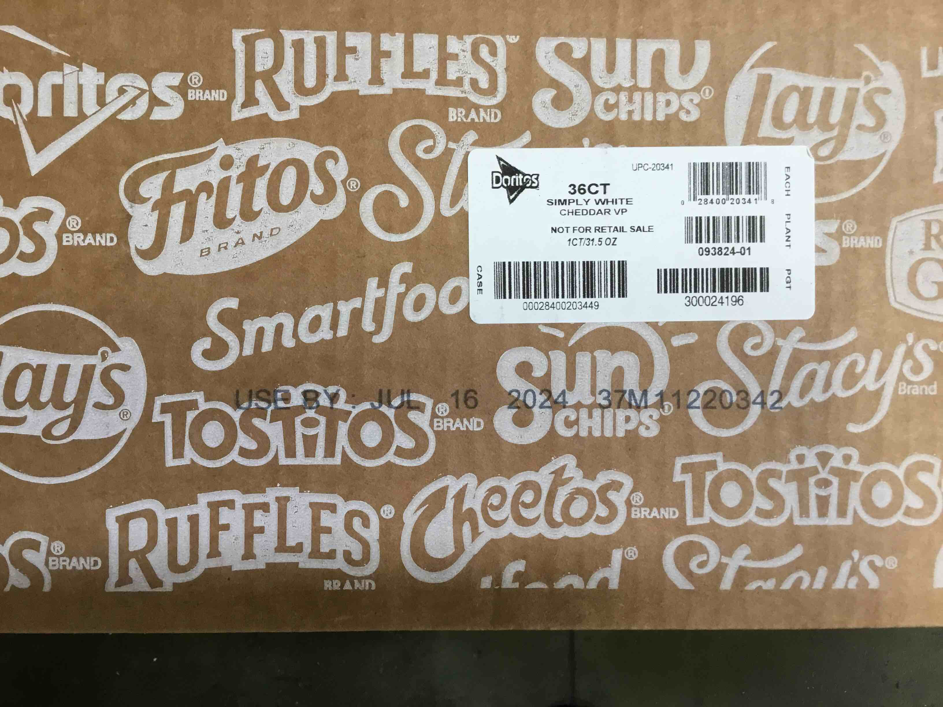 https://s3.amazonaws.com/lotting-images-prod/bidfta/BLU6451544_1721760083062.jpeg