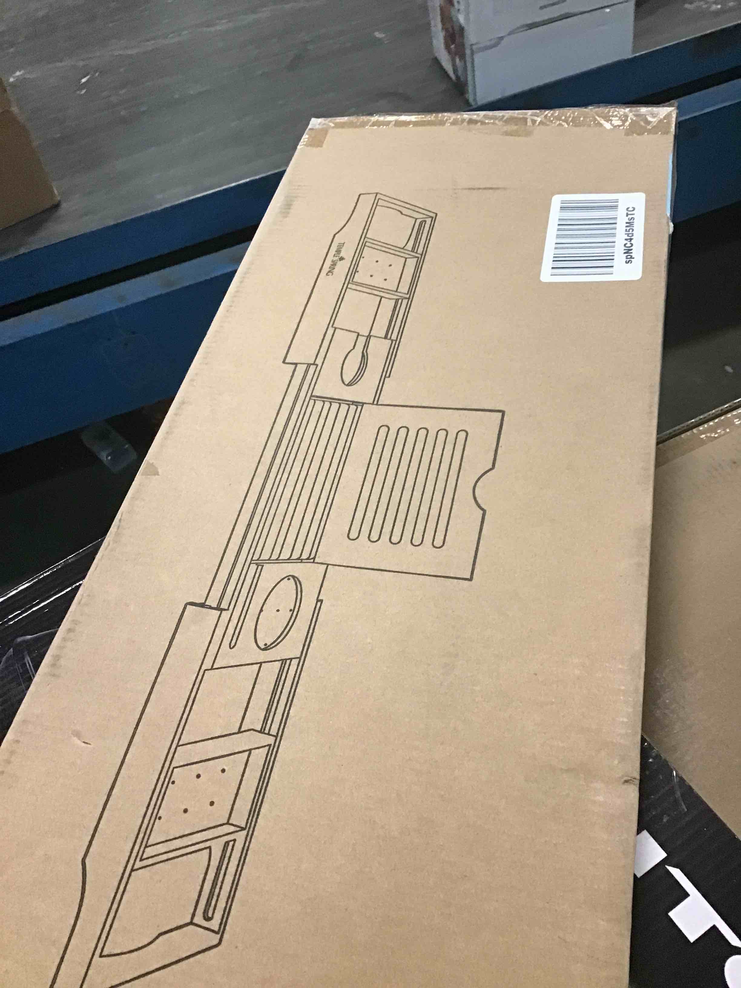 https://s3.amazonaws.com/lotting-images-prod/bidfta/BLU6471927_1718724746623.jpeg
