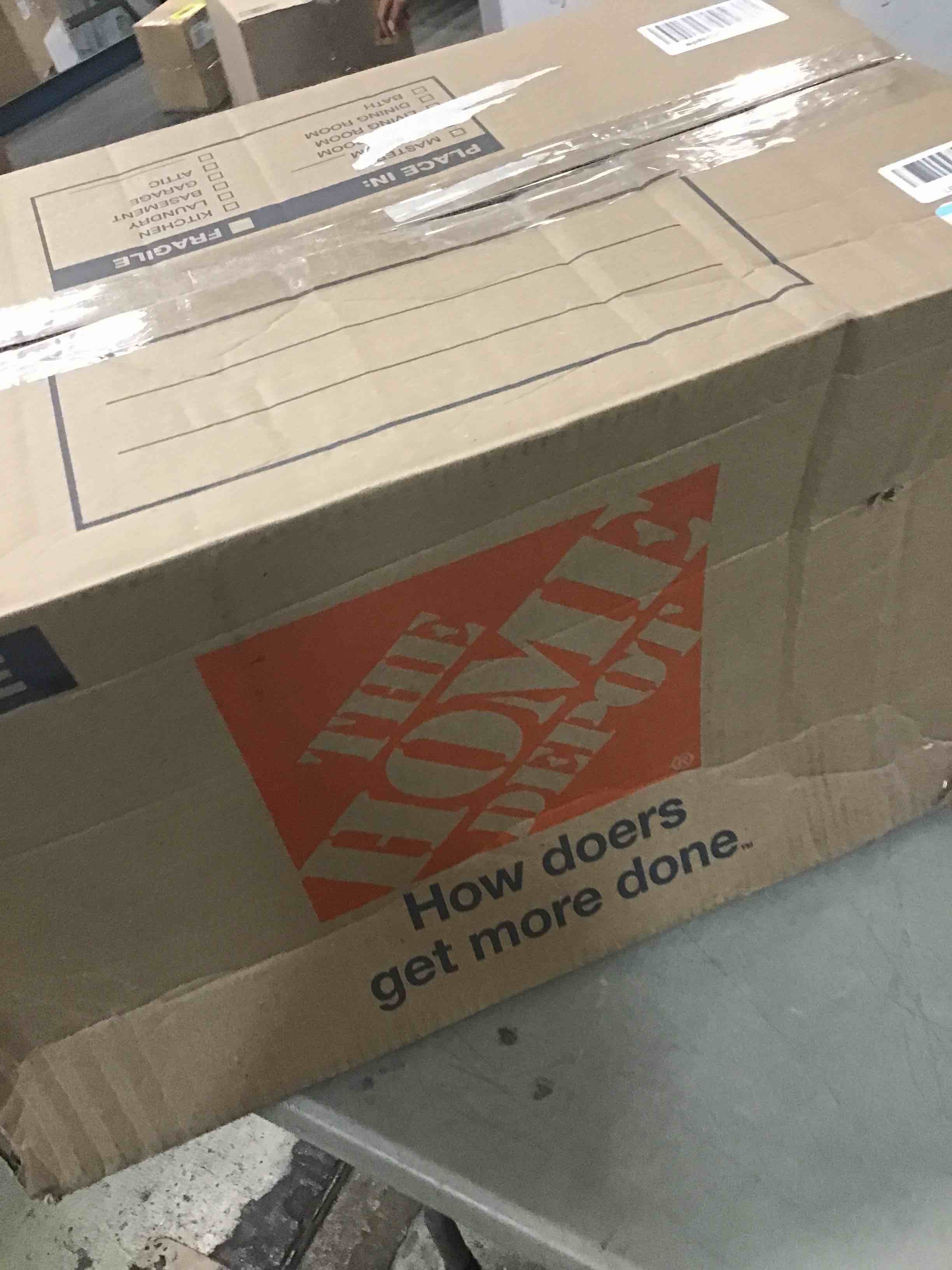 https://s3.amazonaws.com/lotting-images-prod/bidfta/BLU6472057_1718740085614.jpeg