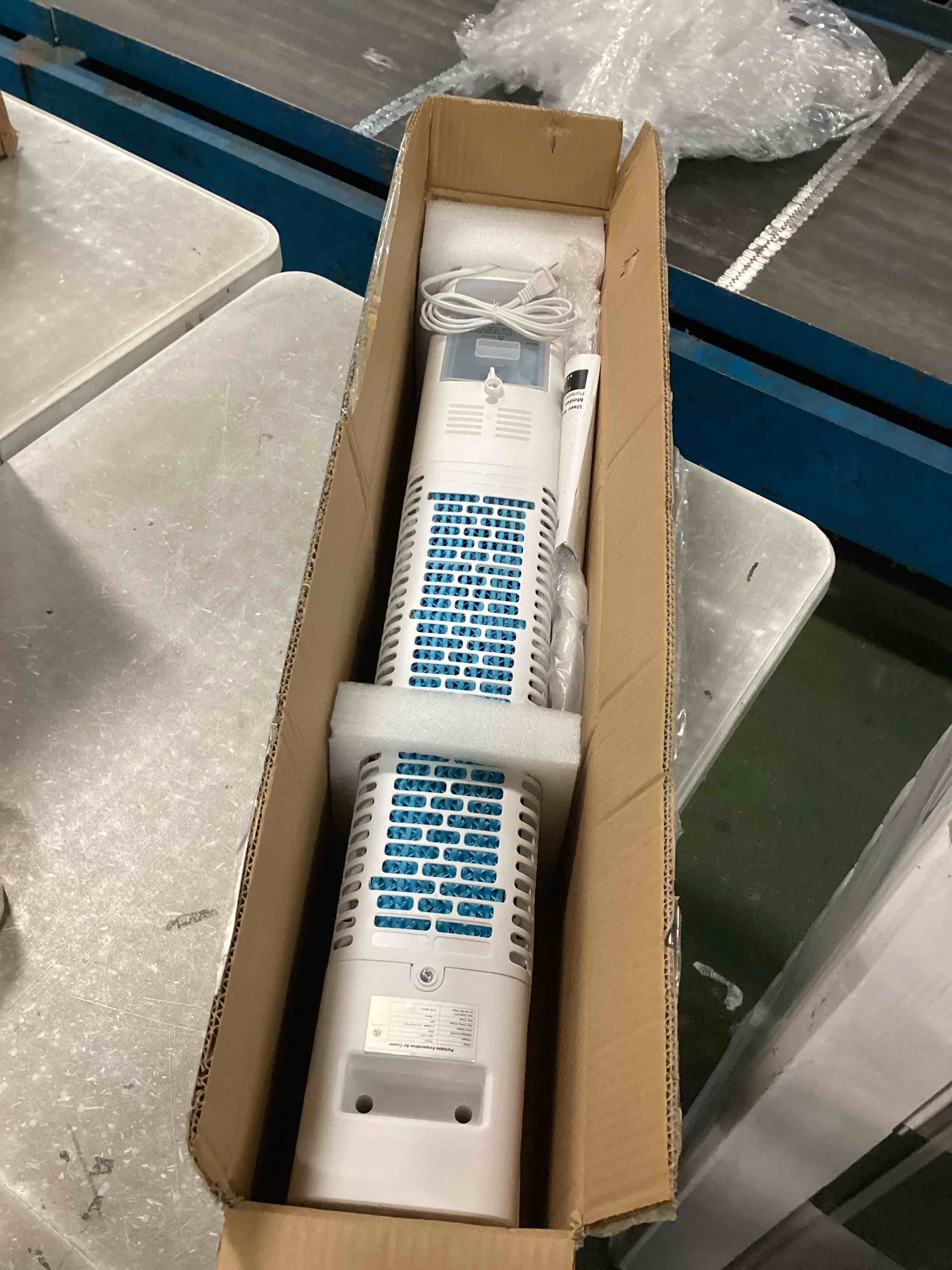 https://s3.amazonaws.com/lotting-images-prod/bidfta/BLU6476769_1722401010765.jpeg