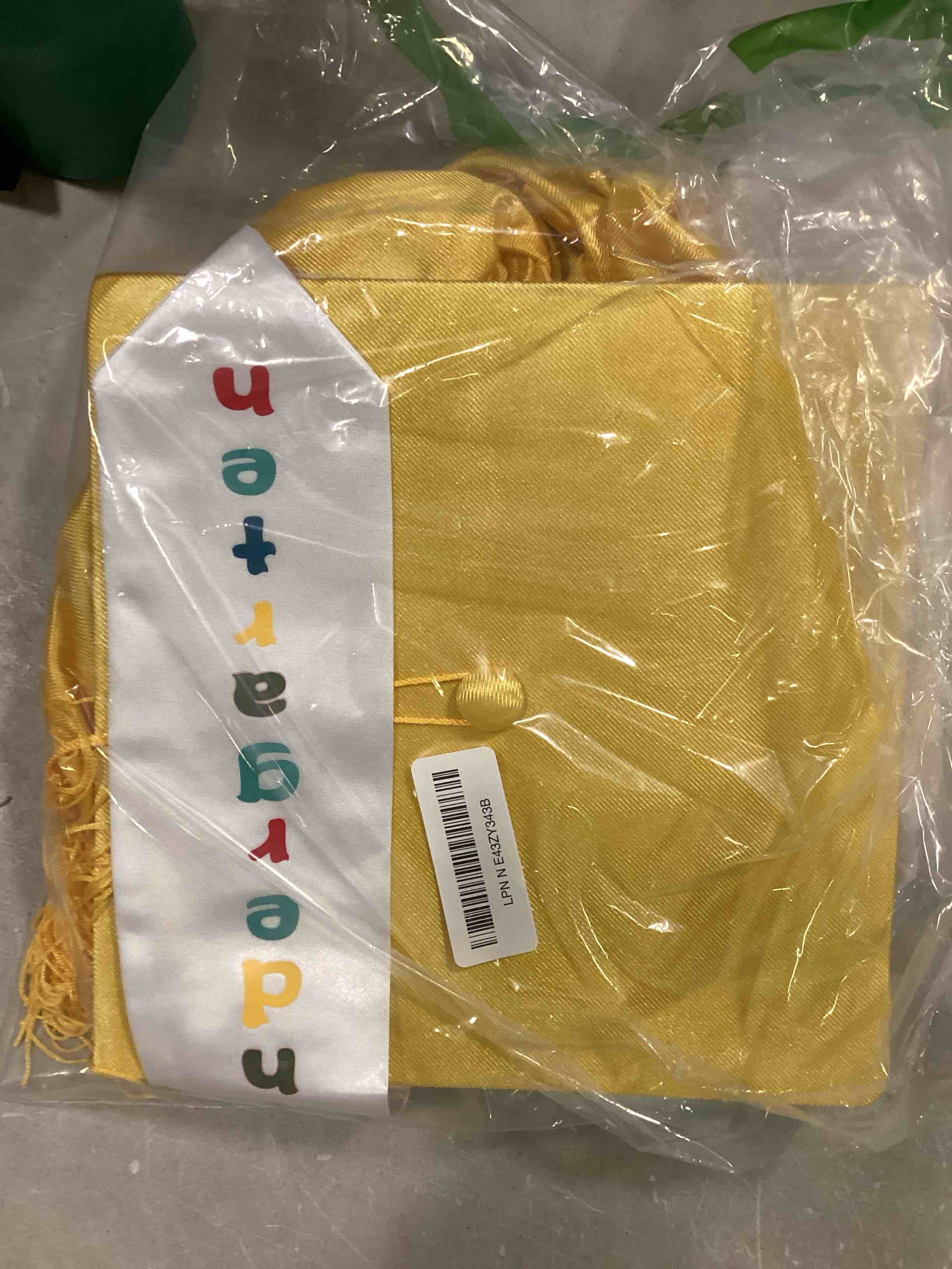 https://s3.amazonaws.com/lotting-images-prod/bidfta/BLU6477010_1722485941352.jpeg