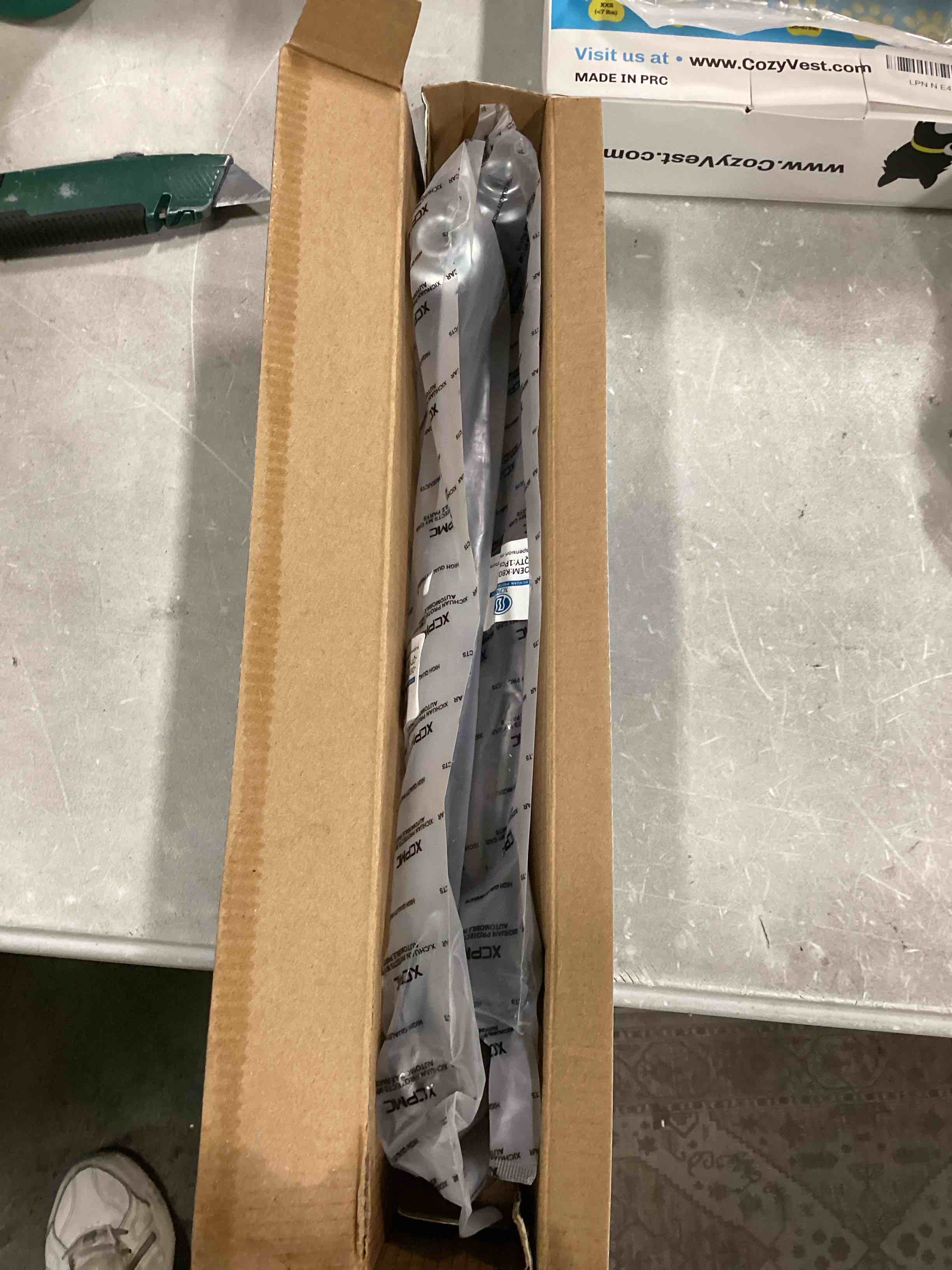 https://s3.amazonaws.com/lotting-images-prod/bidfta/BLU6477044_1722486547476.jpeg