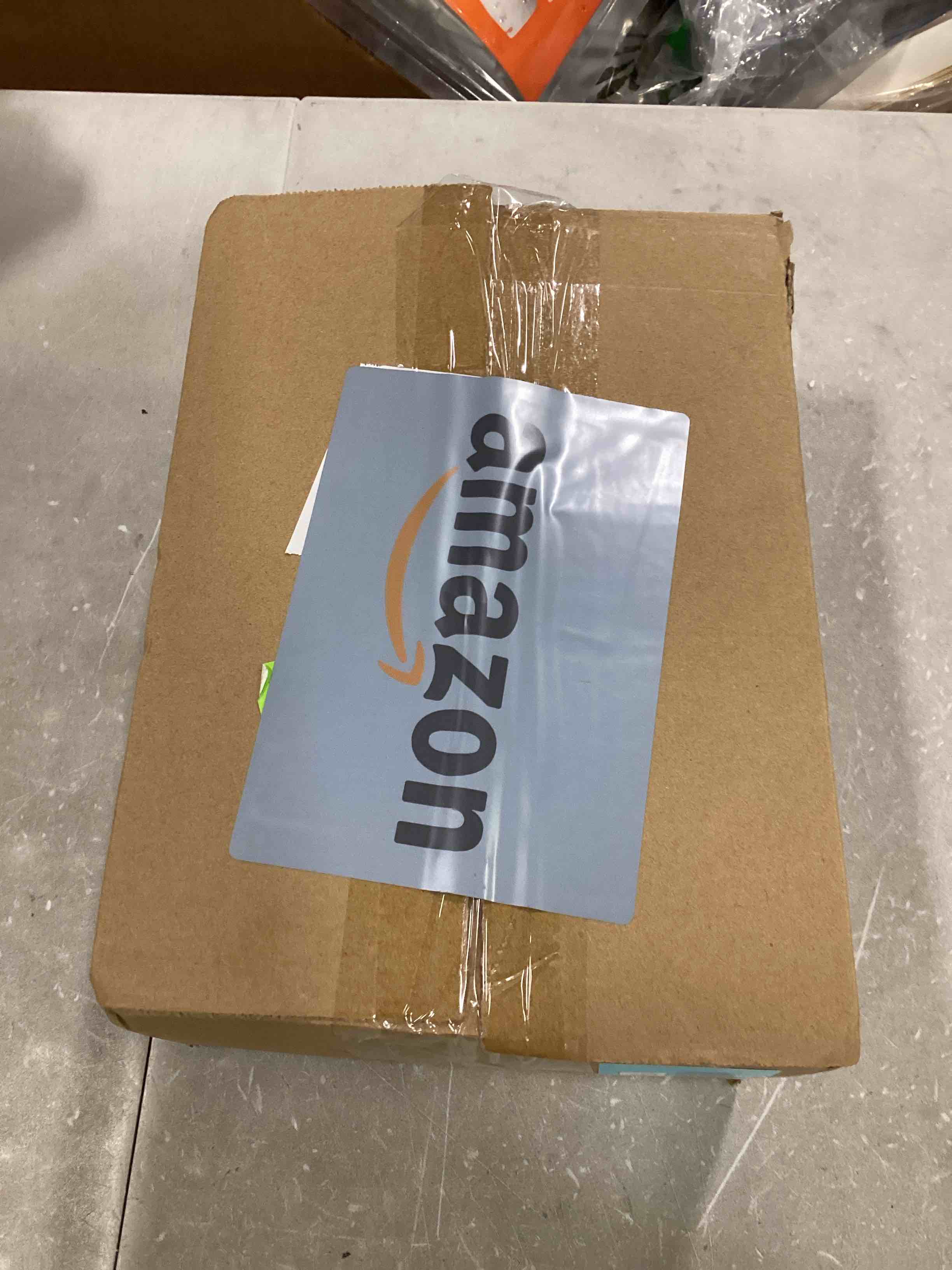 https://s3.amazonaws.com/lotting-images-prod/bidfta/BLU6477069_1722489137778.jpeg