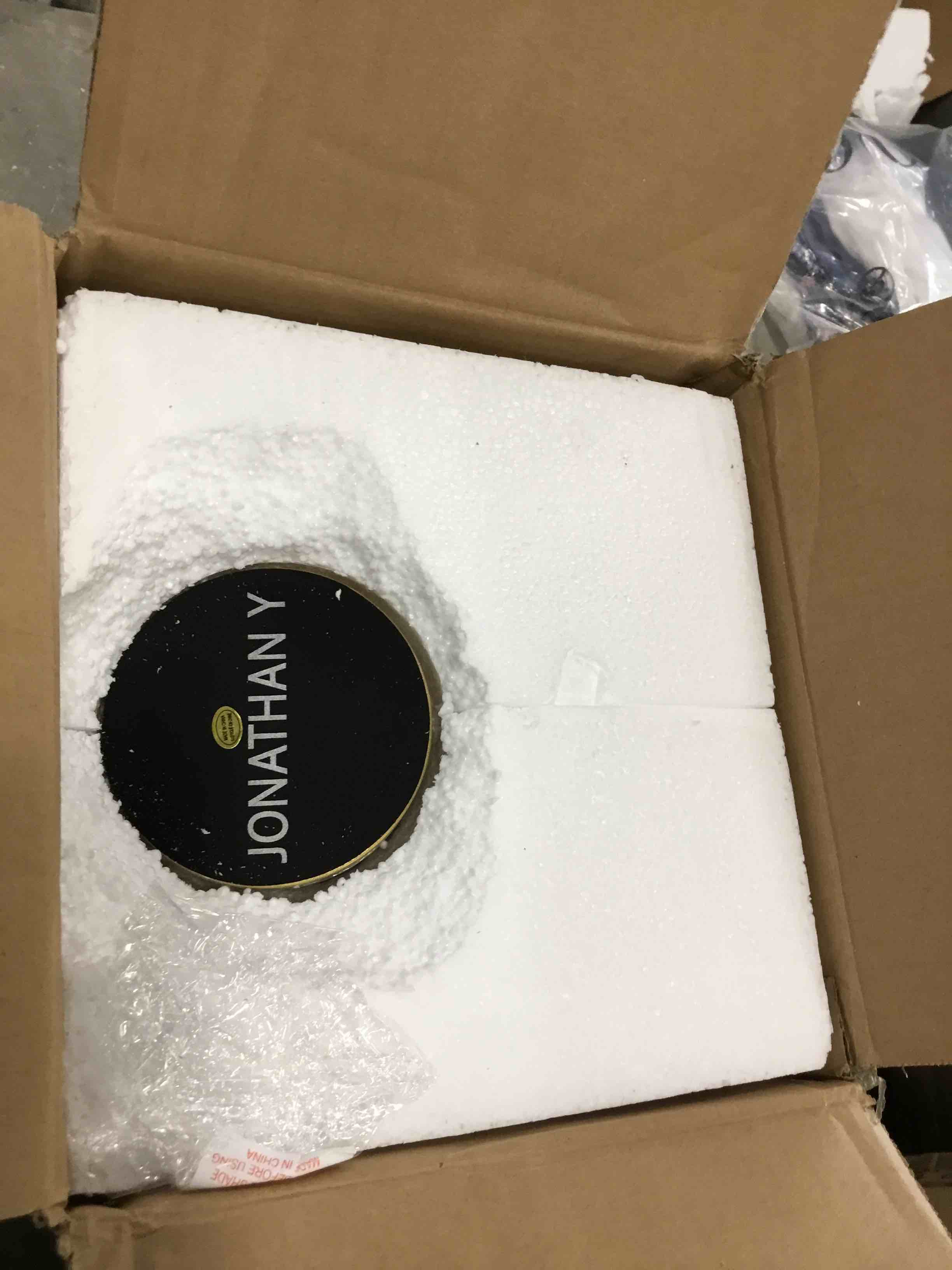 https://s3.amazonaws.com/lotting-images-prod/bidfta/BLU6477133_1722900384166.jpeg