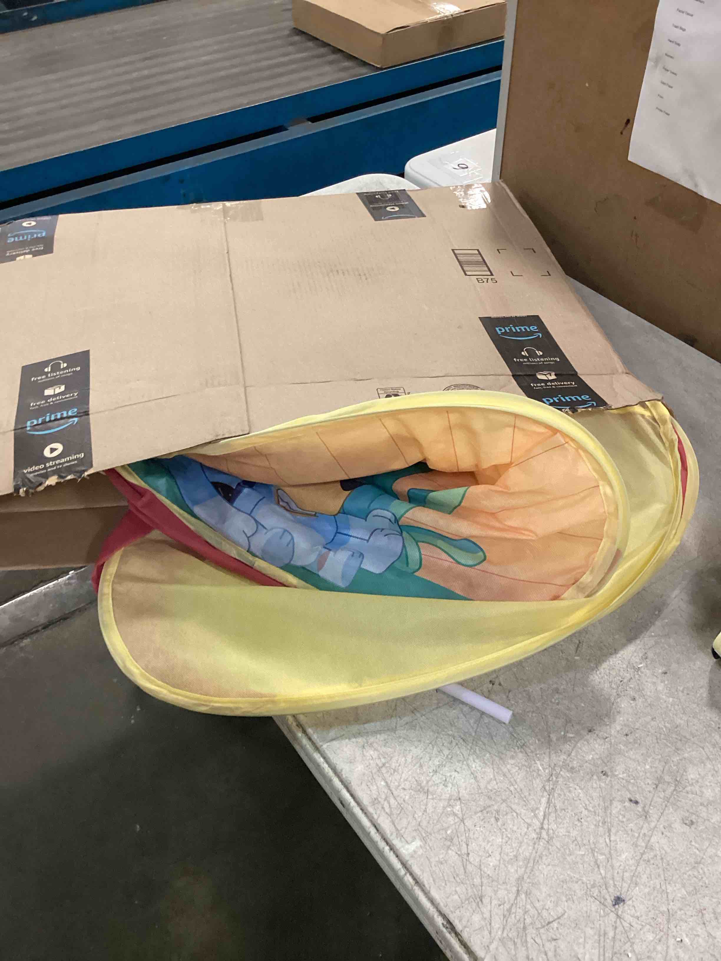 https://s3.amazonaws.com/lotting-images-prod/bidfta/BLU6477401_1723035442998.jpeg