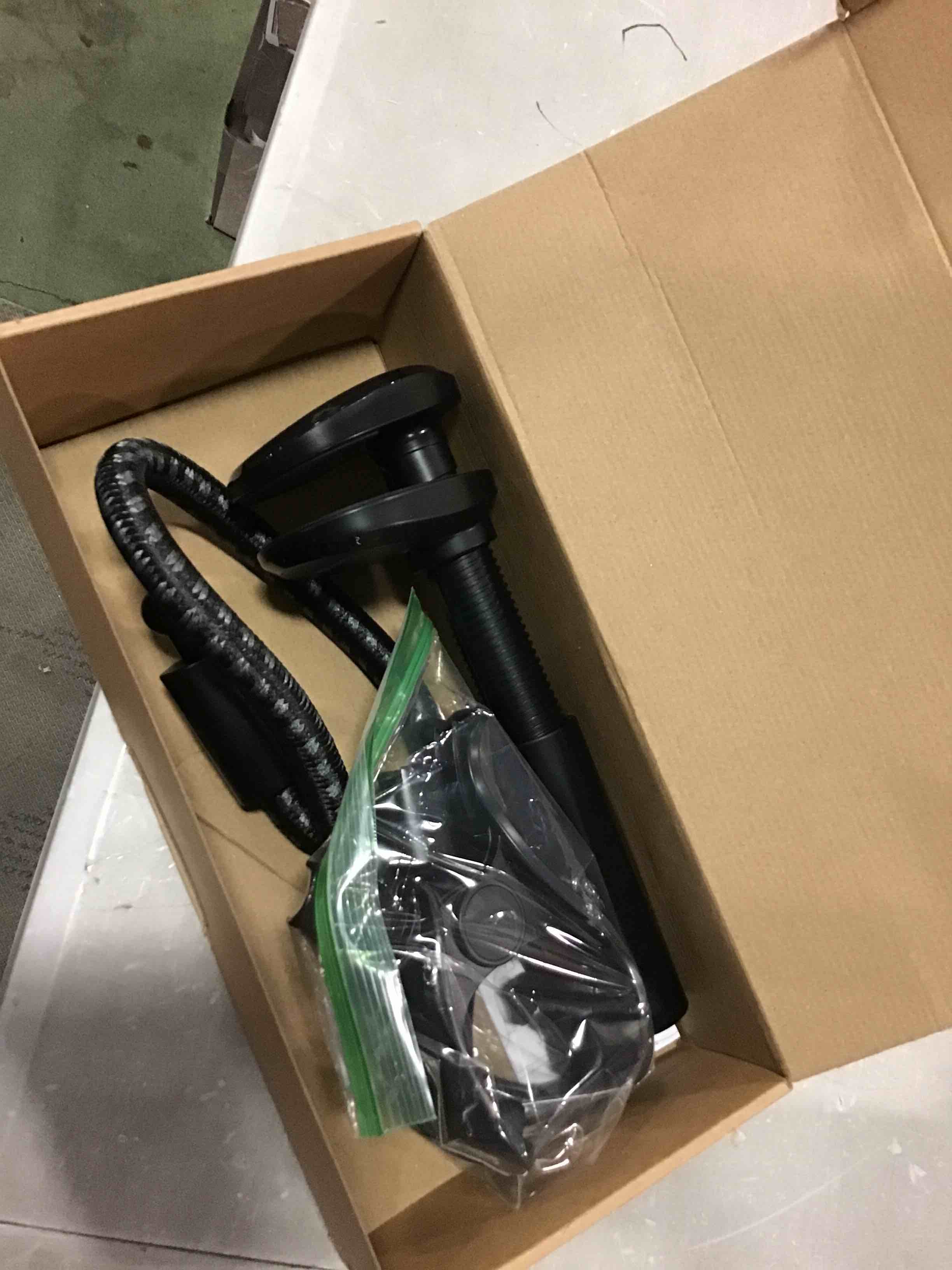 https://s3.amazonaws.com/lotting-images-prod/bidfta/BLU6478147_1719231865885.jpeg