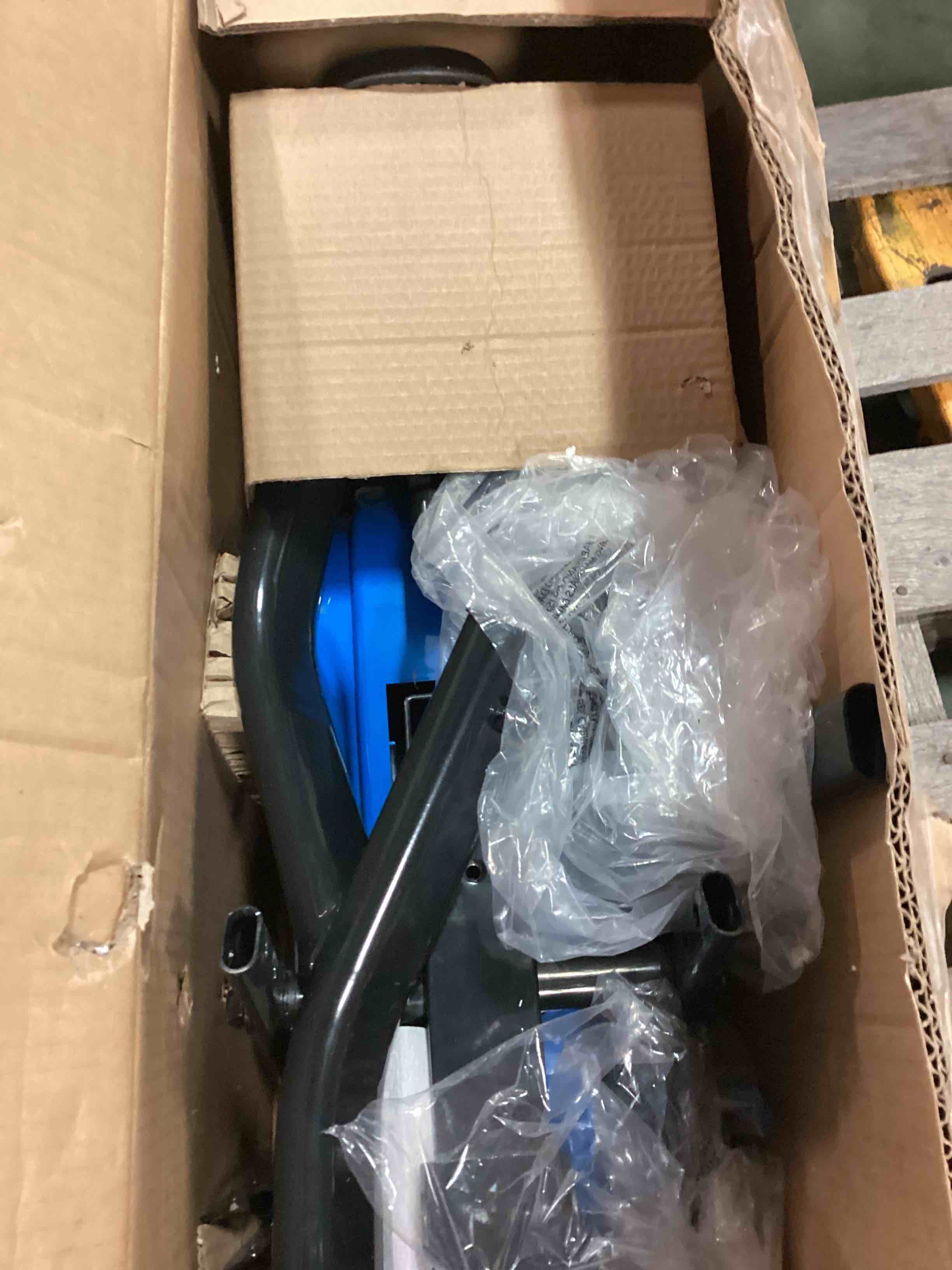 https://s3.amazonaws.com/lotting-images-prod/bidfta/BLU6478735_1719316034632.jpeg