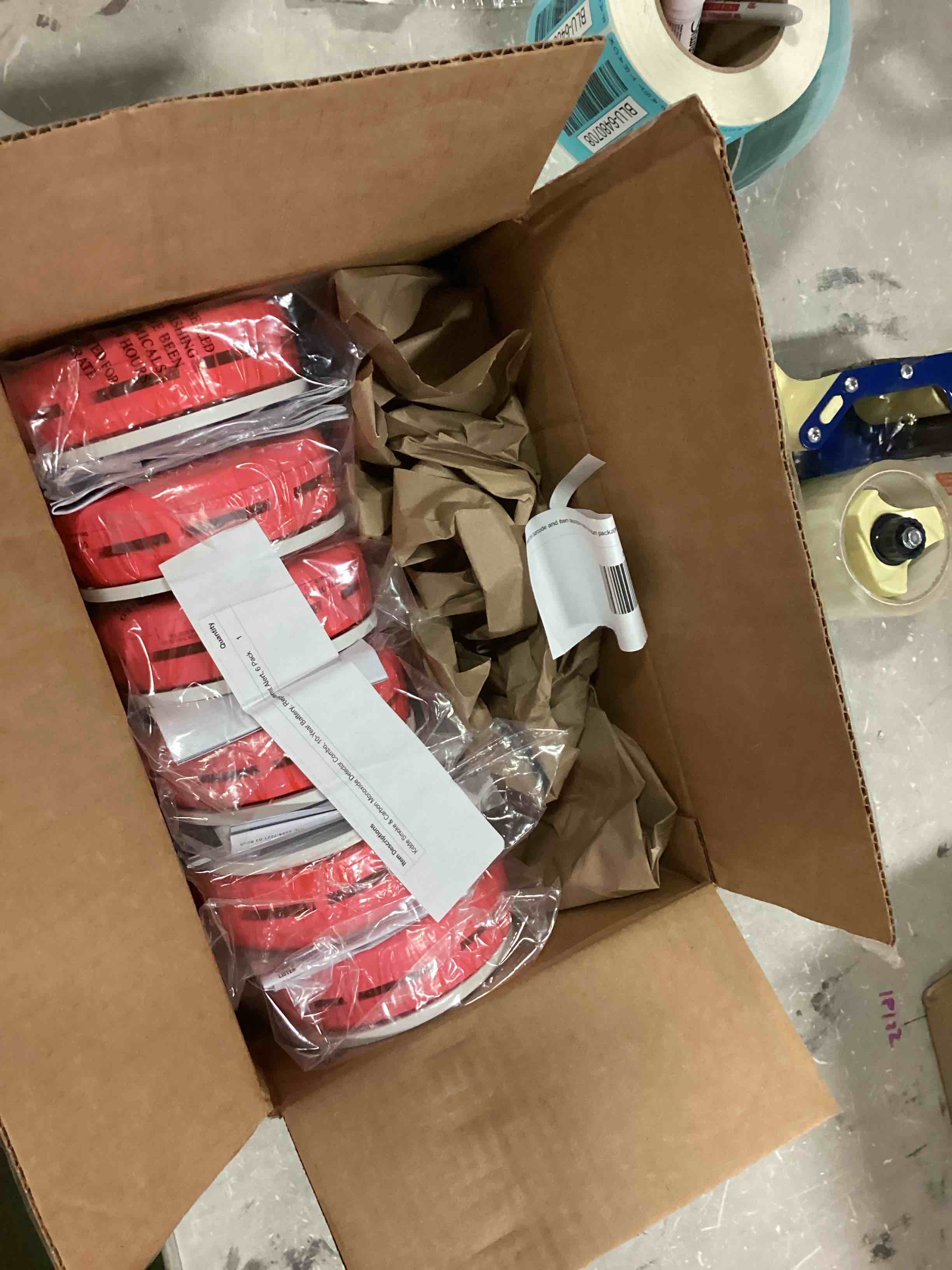 smoke detectors 7 7 Pack Smoke Detector, Fire Alarm Battery Powered, Smoke Alarm with Enhanced Photoelectric Sensor, Smoke Detectors with LED Indicator & Silence Button, Fire Detector Include Magnets and Screws