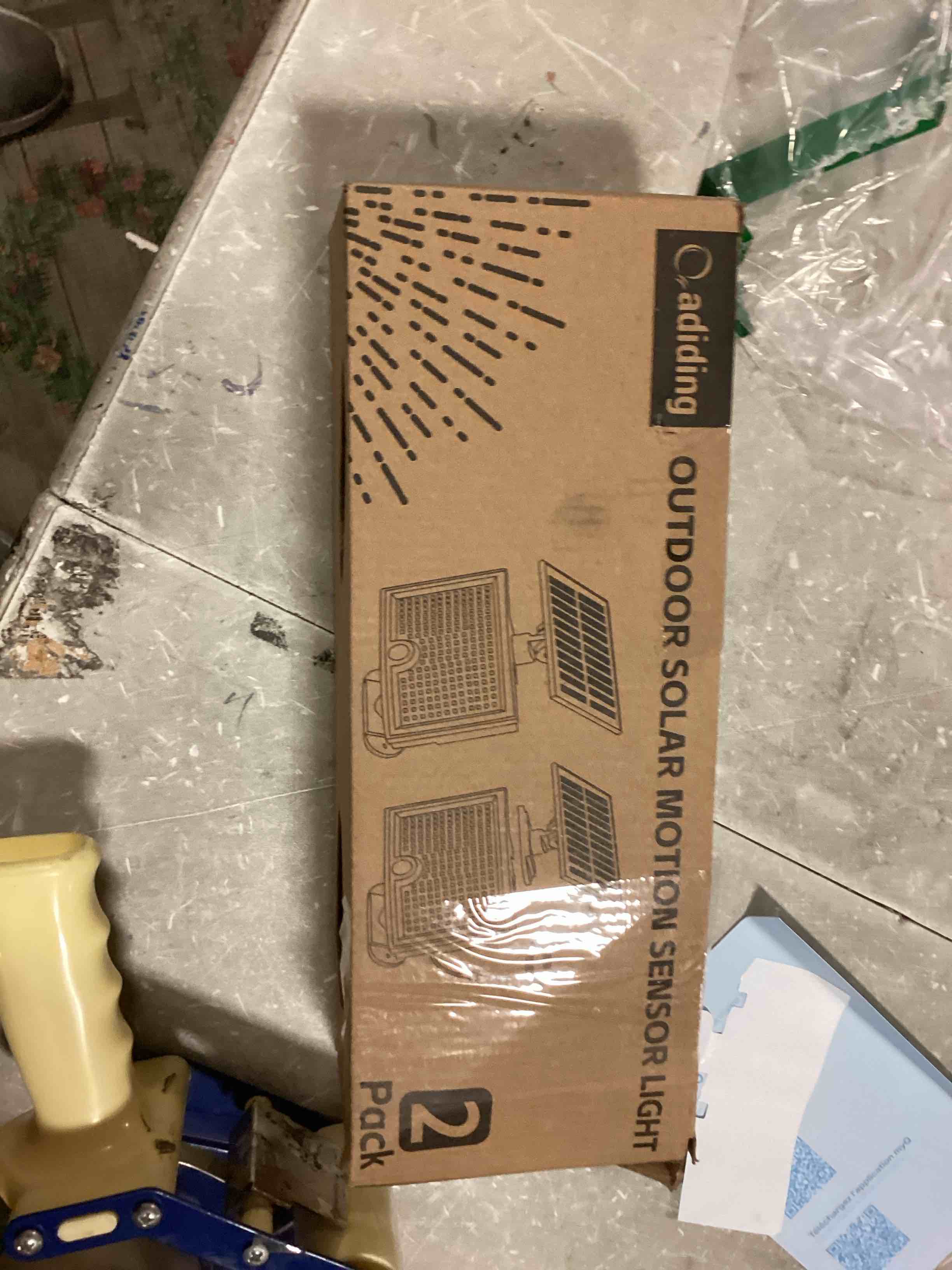 https://s3.amazonaws.com/lotting-images-prod/bidfta/BLU6481010_1719333325804.jpeg