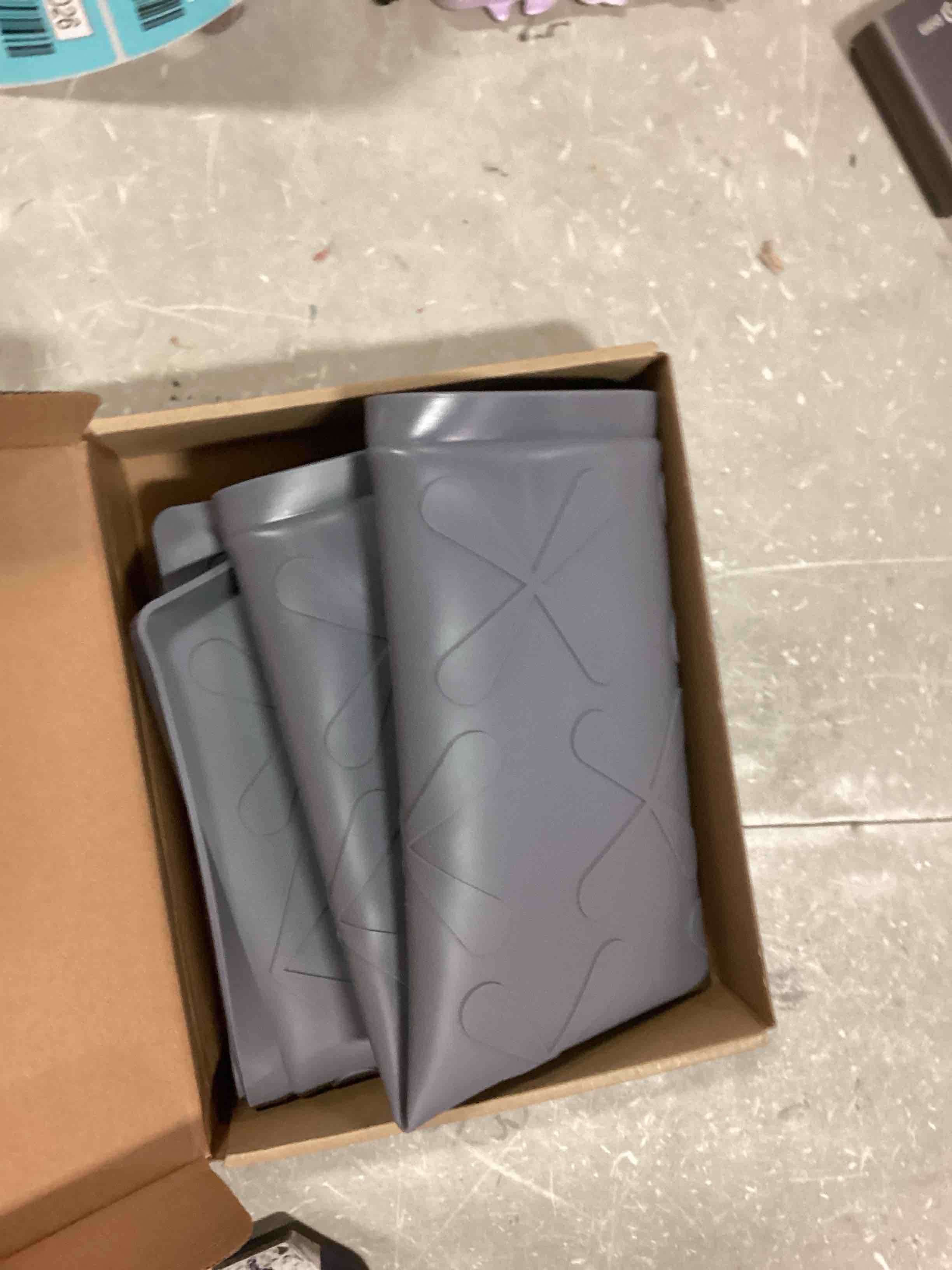 https://s3.amazonaws.com/lotting-images-prod/bidfta/BLU6481026_1719334695465.jpeg