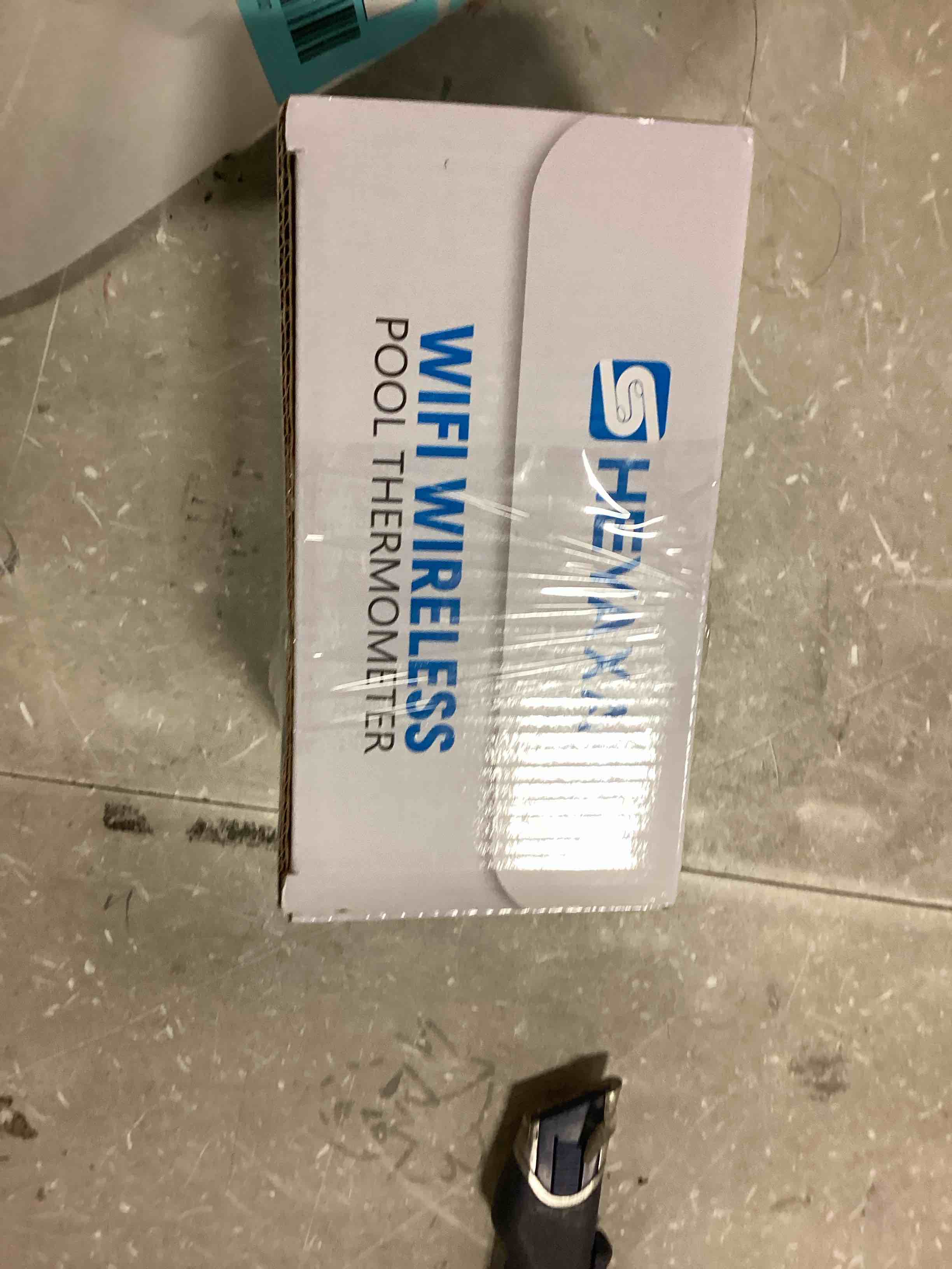 https://s3.amazonaws.com/lotting-images-prod/bidfta/BLU6481037_1719335933131.jpeg