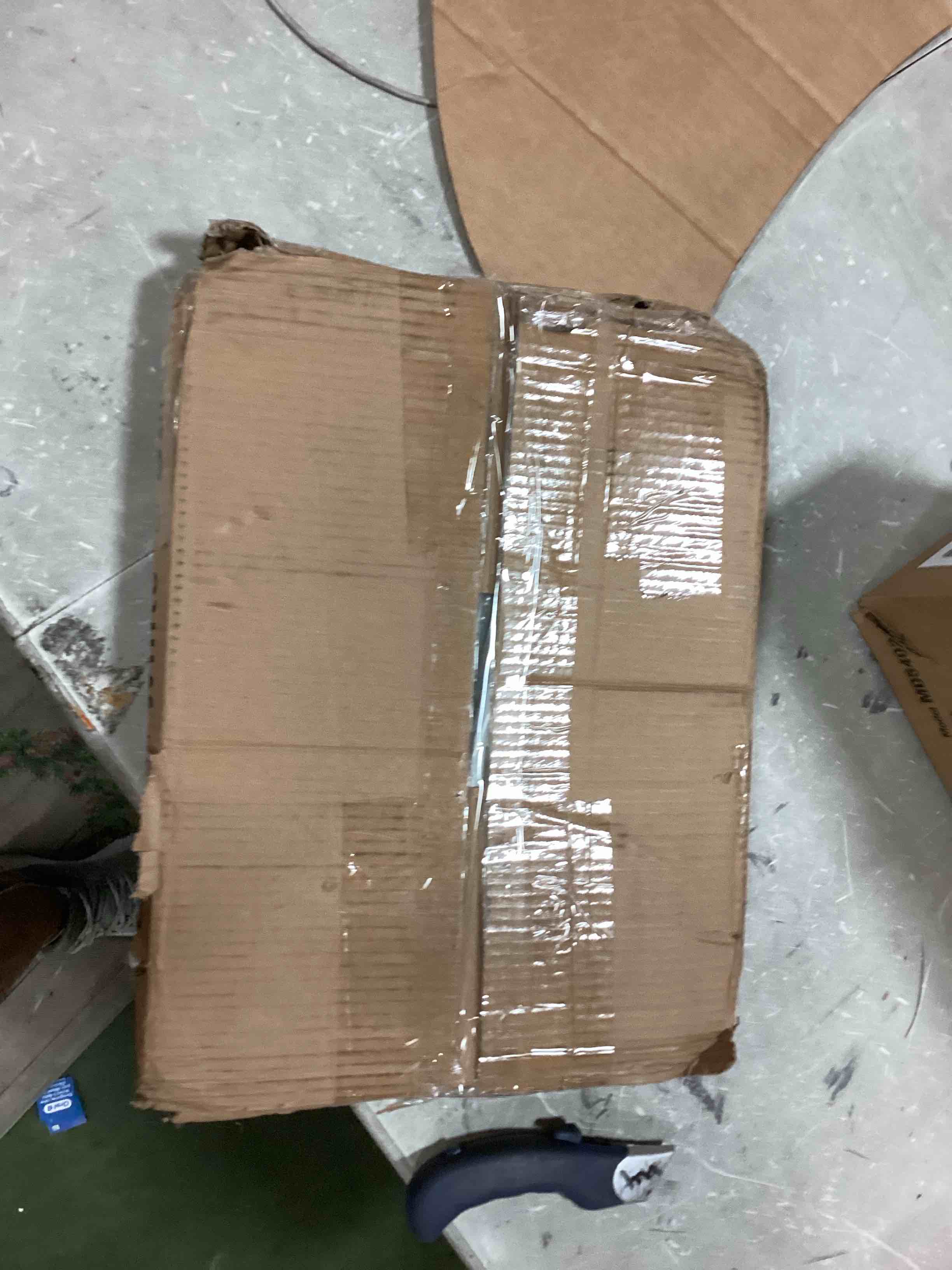 https://s3.amazonaws.com/lotting-images-prod/bidfta/BLU6481074_1719341188392.jpeg