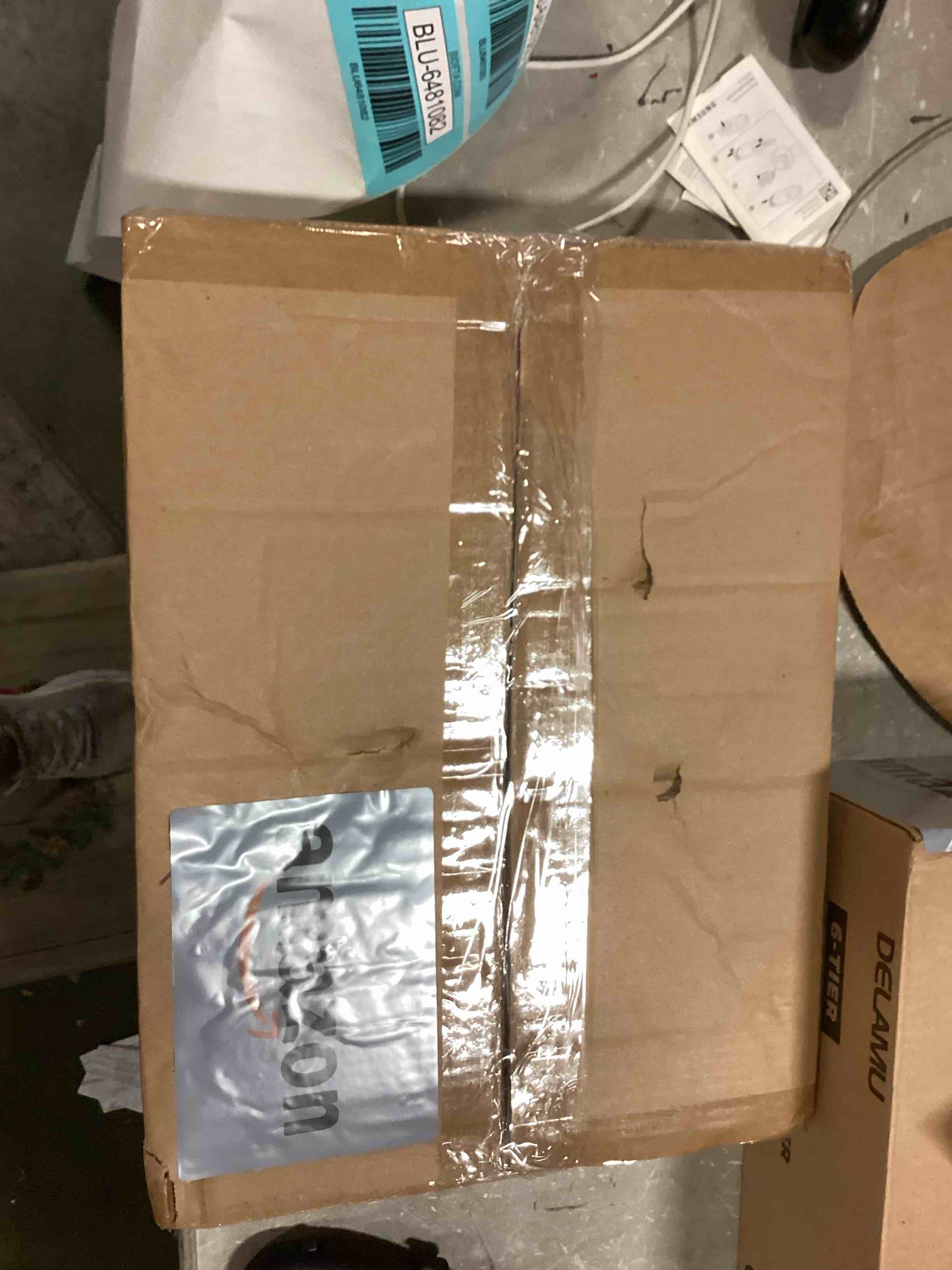 https://s3.amazonaws.com/lotting-images-prod/bidfta/BLU6481082_1719342090166.jpeg
