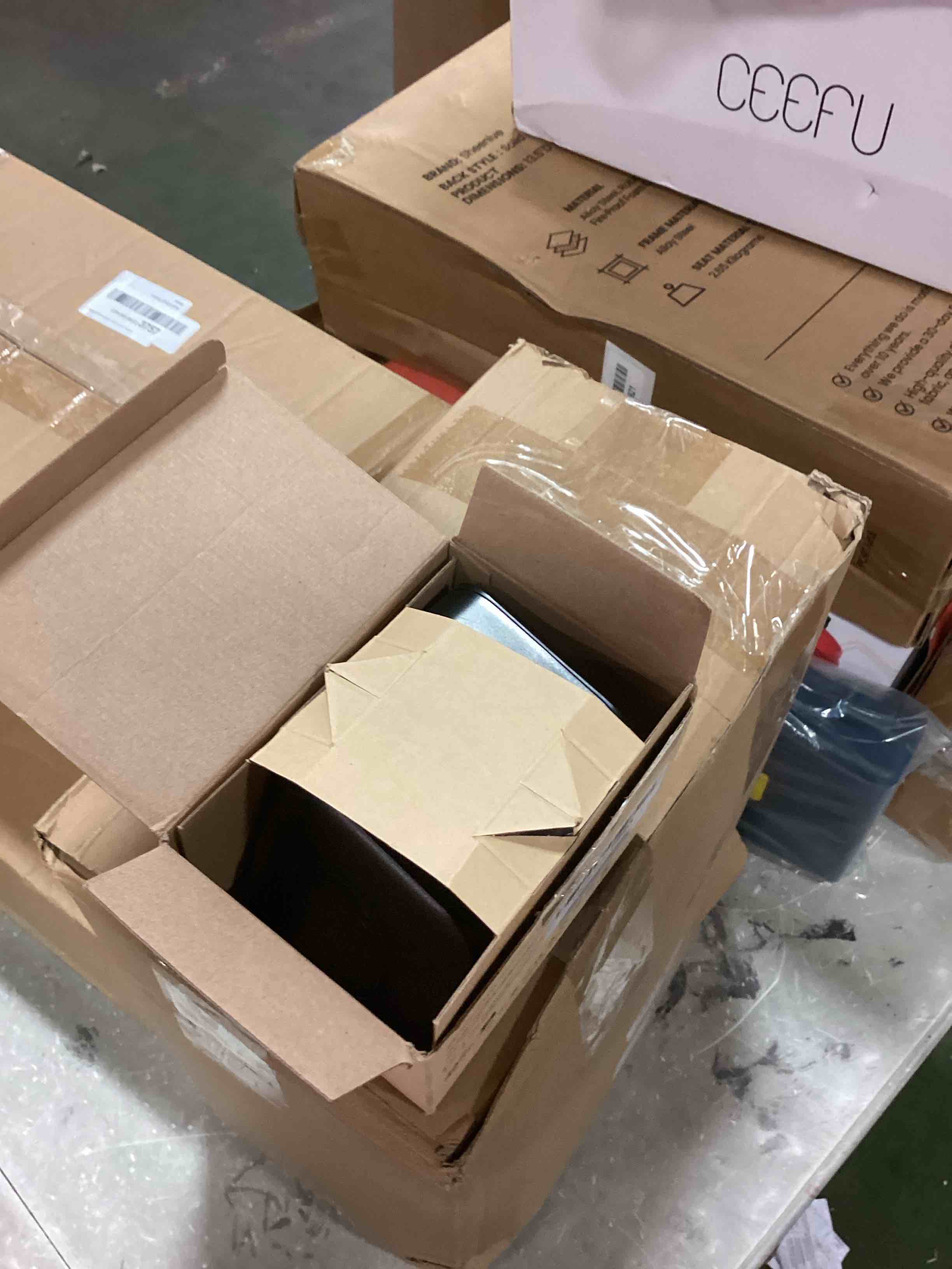 https://s3.amazonaws.com/lotting-images-prod/bidfta/BLU6481088_1719343495917.jpeg