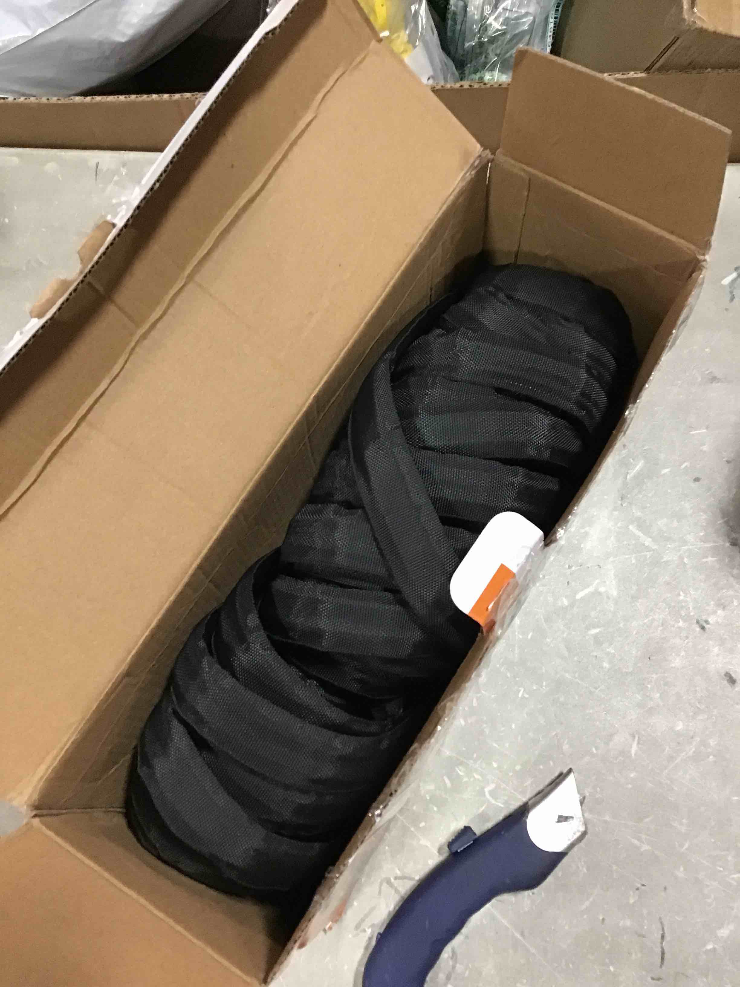 https://s3.amazonaws.com/lotting-images-prod/bidfta/BLU6481902_1719940311122.jpeg