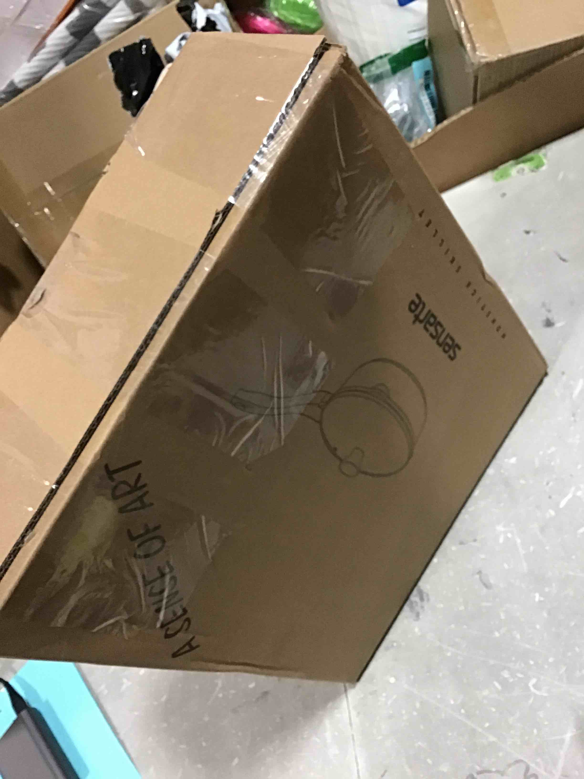 https://s3.amazonaws.com/lotting-images-prod/bidfta/BLU6481906_1719940484645.jpeg