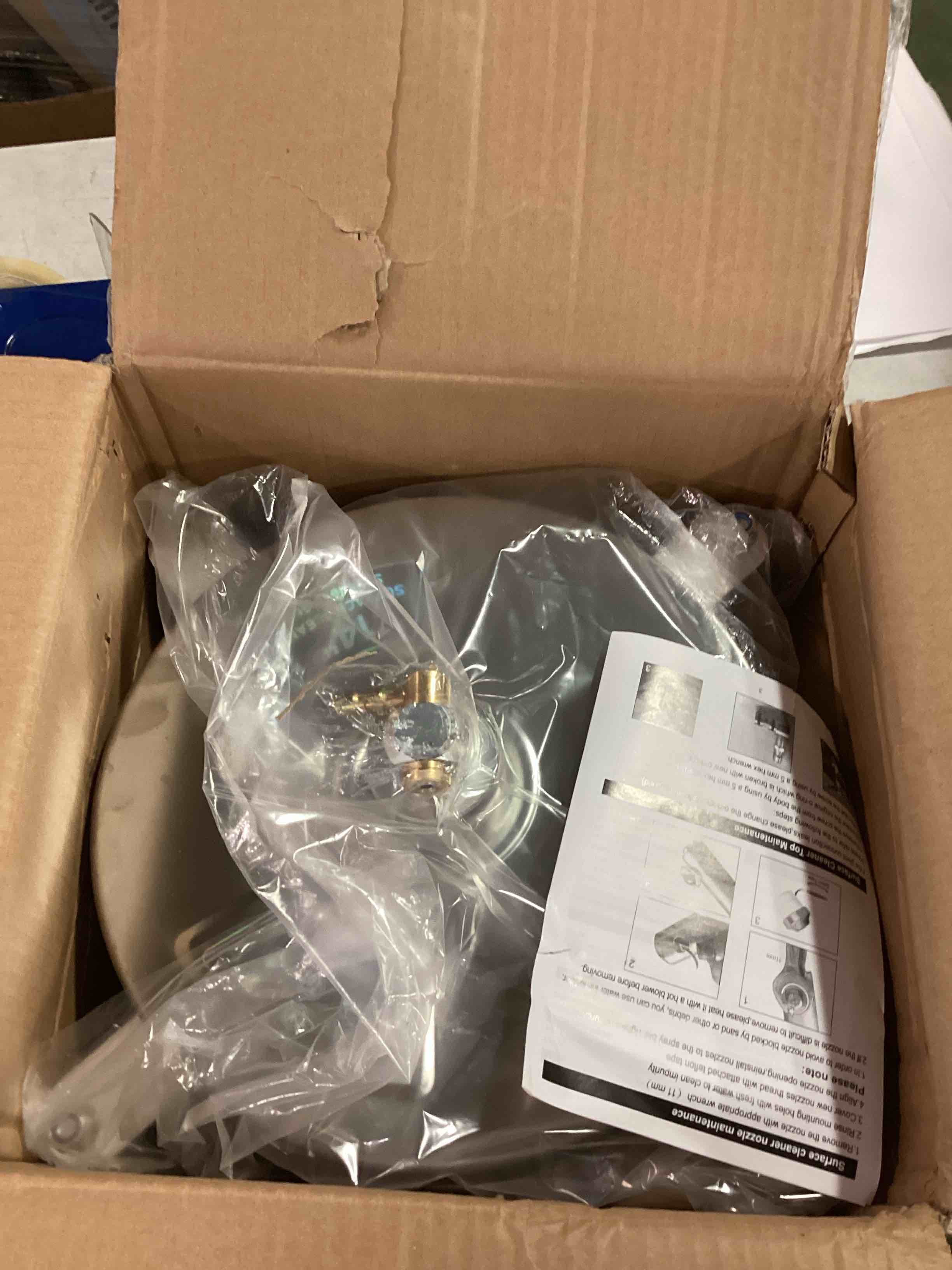 https://s3.amazonaws.com/lotting-images-prod/bidfta/BLU6482106_1718898618244.jpeg
