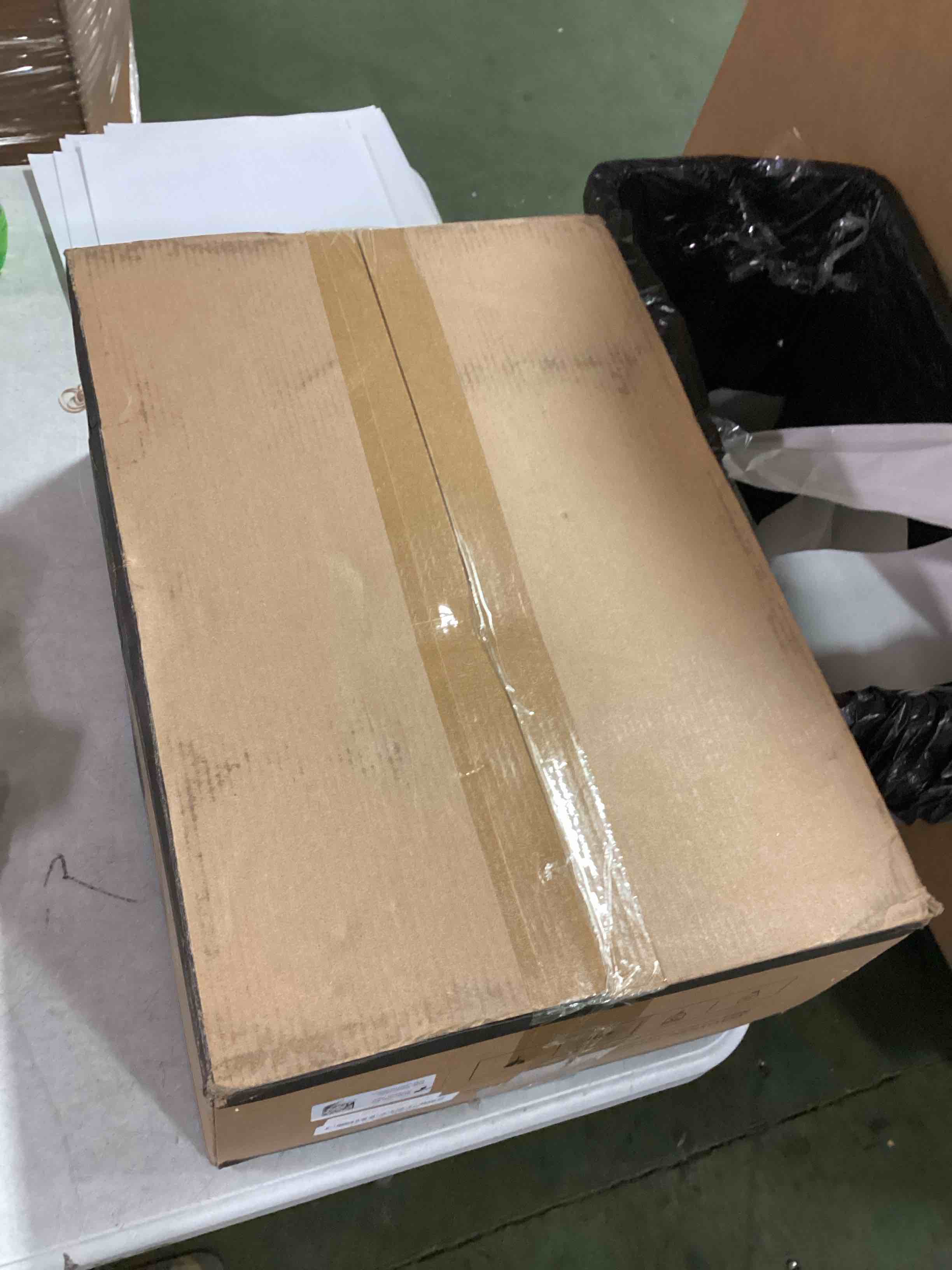 https://s3.amazonaws.com/lotting-images-prod/bidfta/BLU6482115_1718901495530.jpeg