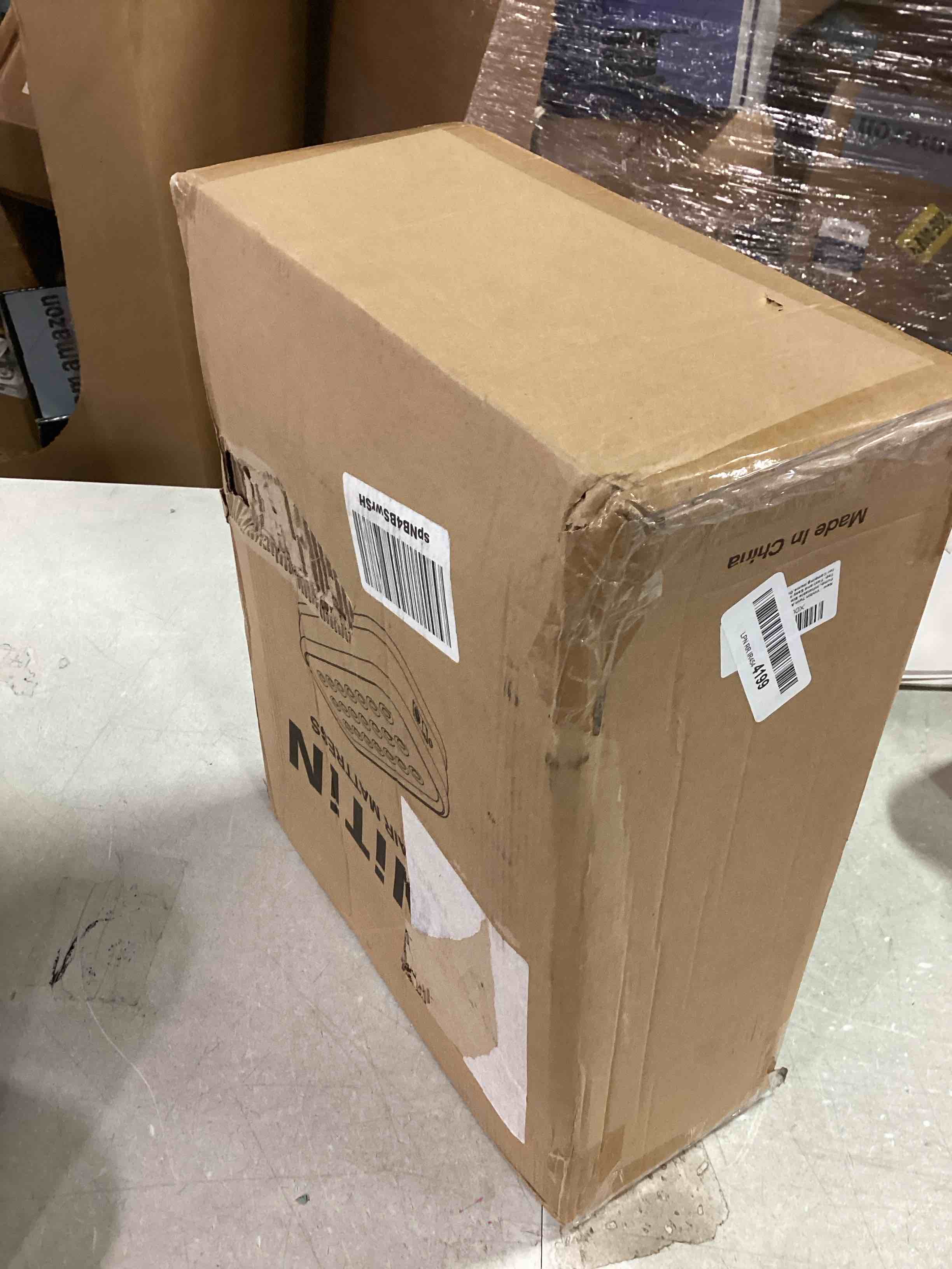 https://s3.amazonaws.com/lotting-images-prod/bidfta/BLU6482251_1718913098366.jpeg