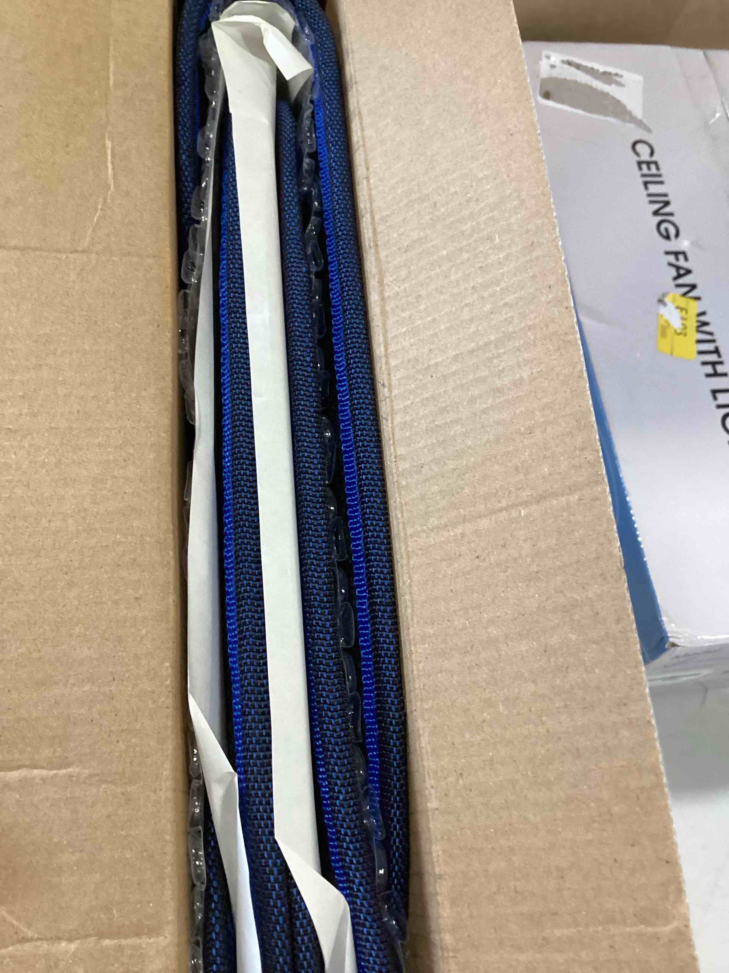 https://s3.amazonaws.com/lotting-images-prod/bidfta/BLU6482715_1719345891564.jpeg