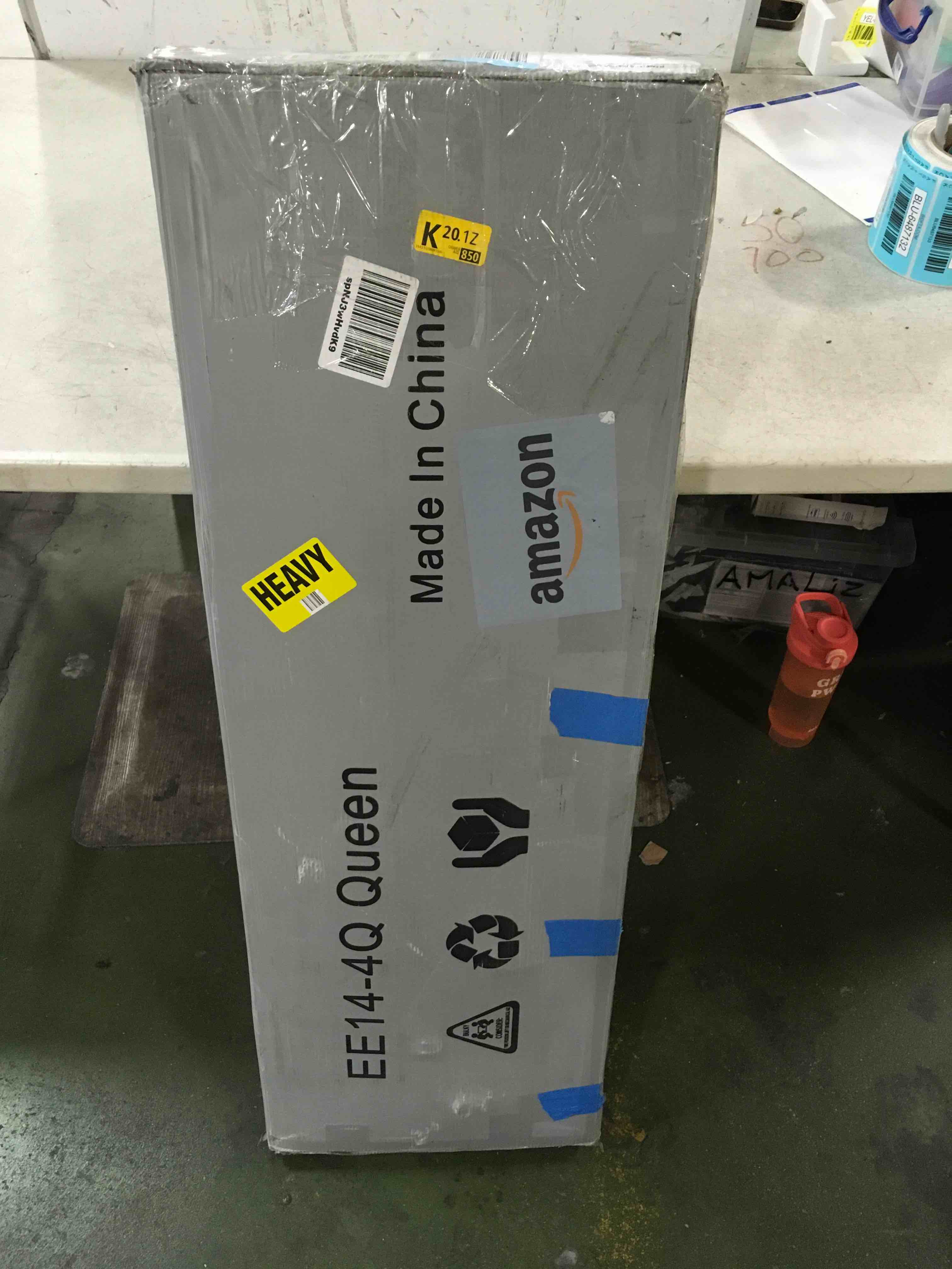 https://s3.amazonaws.com/lotting-images-prod/bidfta/BLU6487128_1719292670591.jpeg