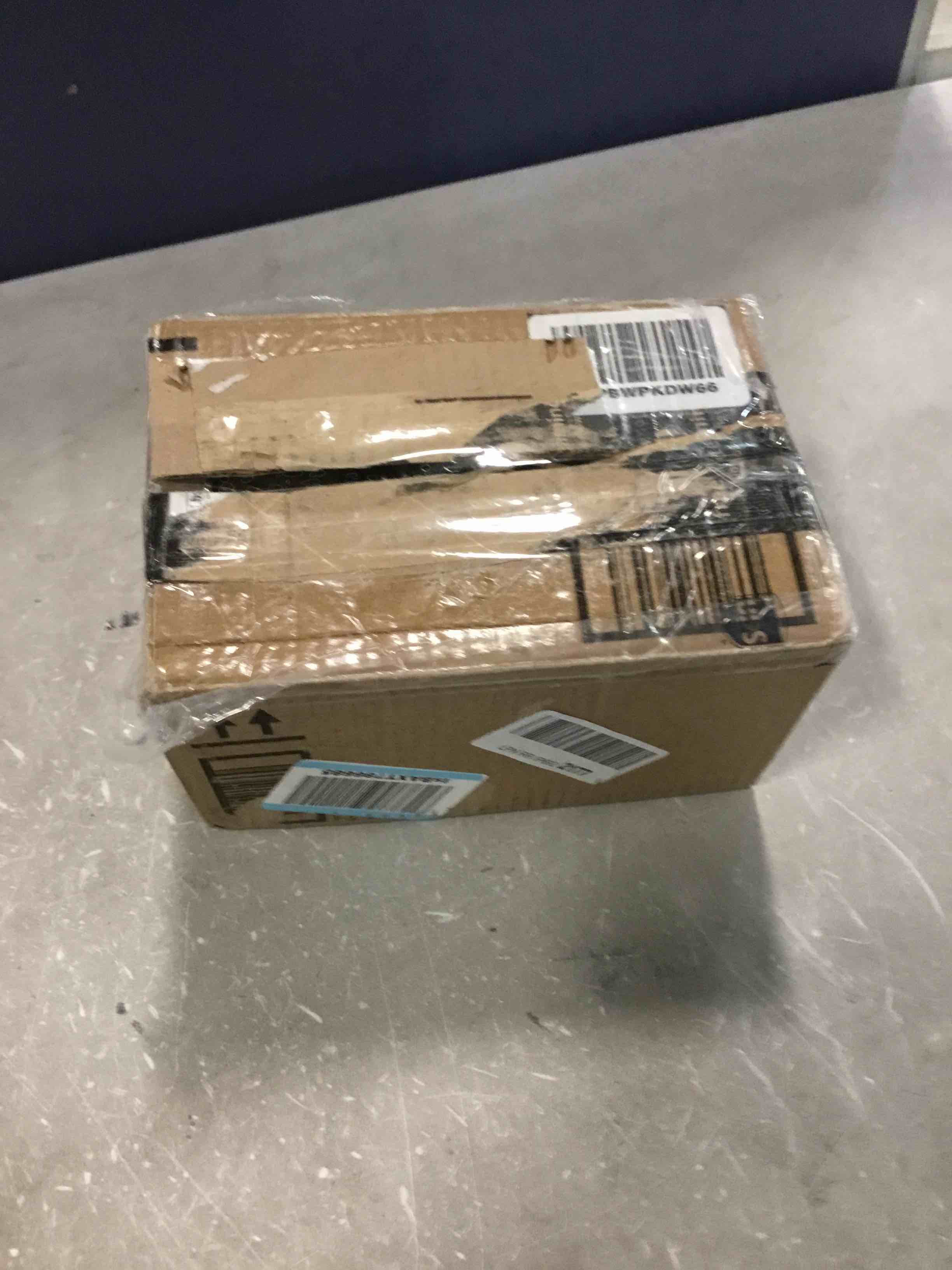 https://s3.amazonaws.com/lotting-images-prod/bidfta/BLU6487418_1719835856448.jpeg