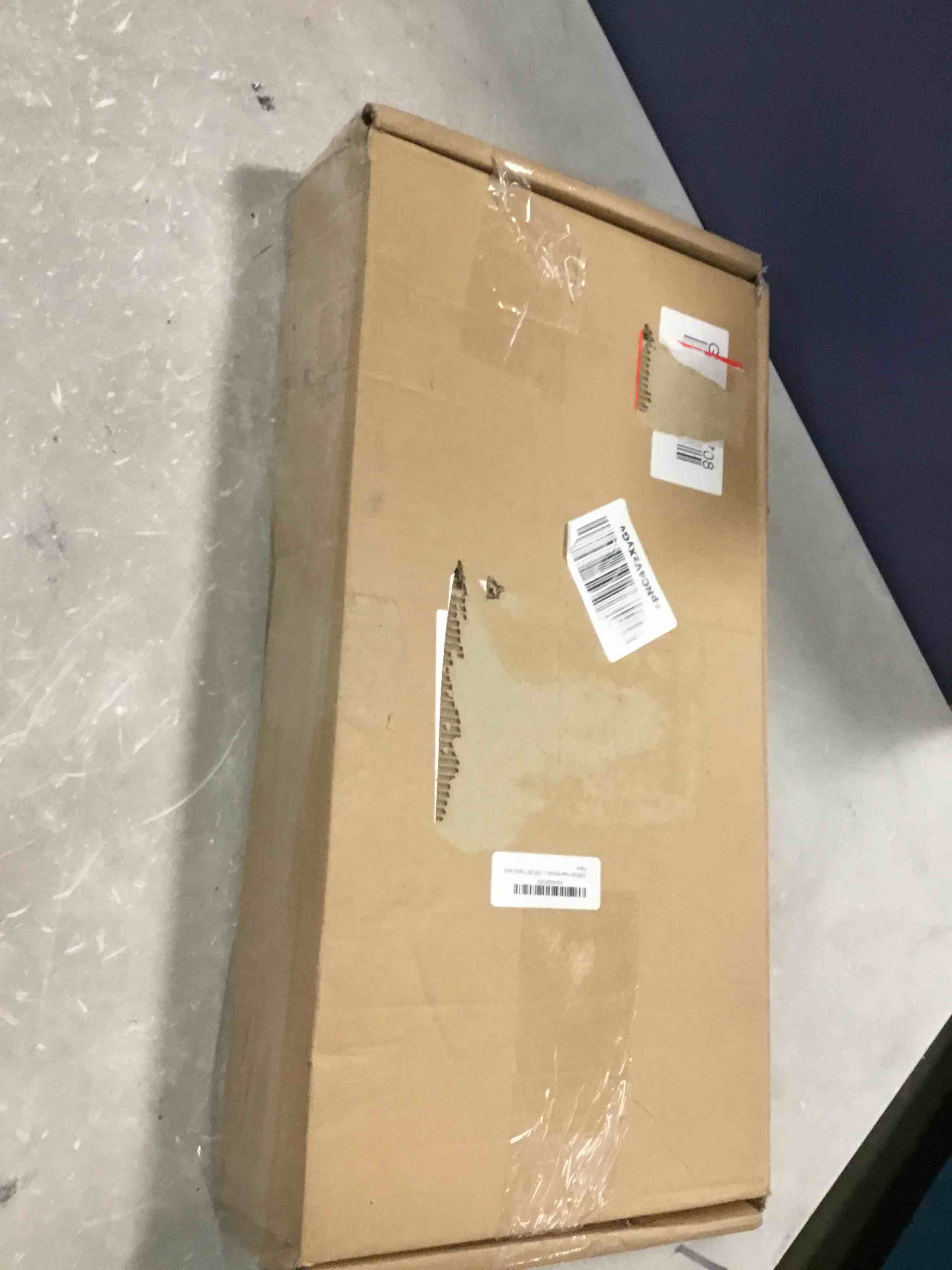 https://s3.amazonaws.com/lotting-images-prod/bidfta/BLU6487454_1719839162290.jpeg