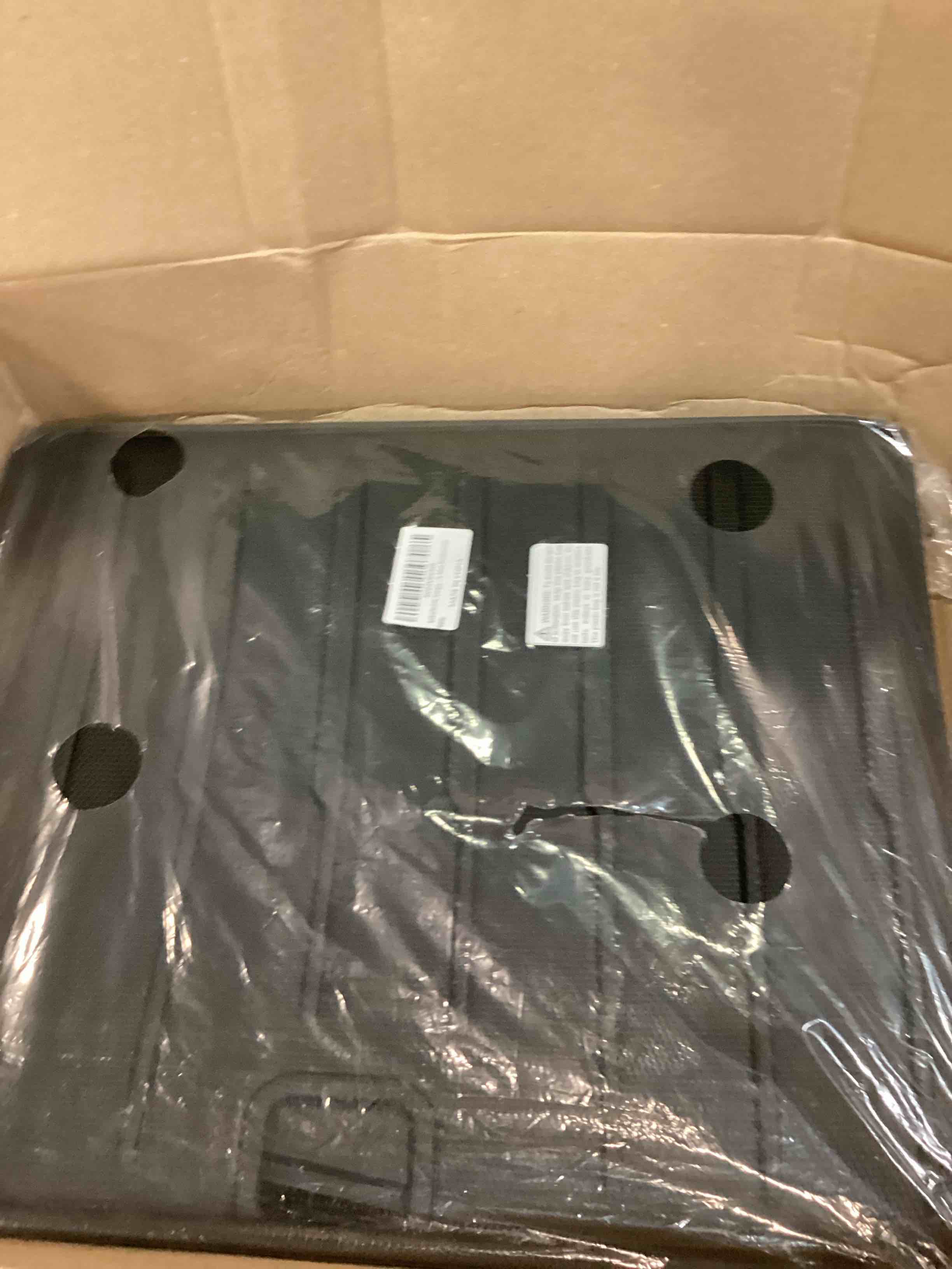 https://s3.amazonaws.com/lotting-images-prod/bidfta/BLU6487692_1719955654304.jpeg